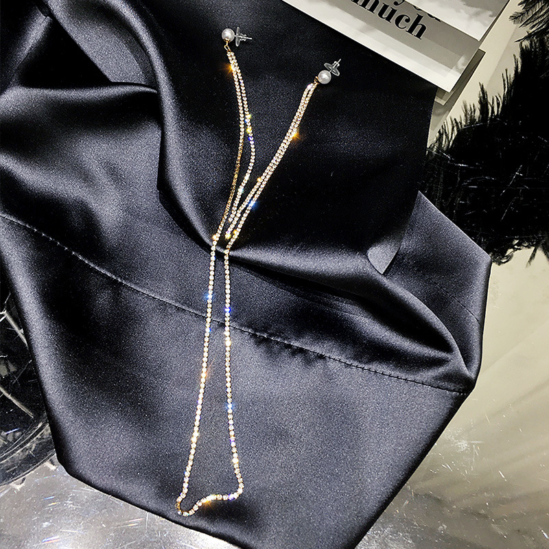 New Korean-style earrings, long, multi-layered, and elegant copper-plated real gold tassel earrings, women's face shaping silver needle earrings Application Scenario