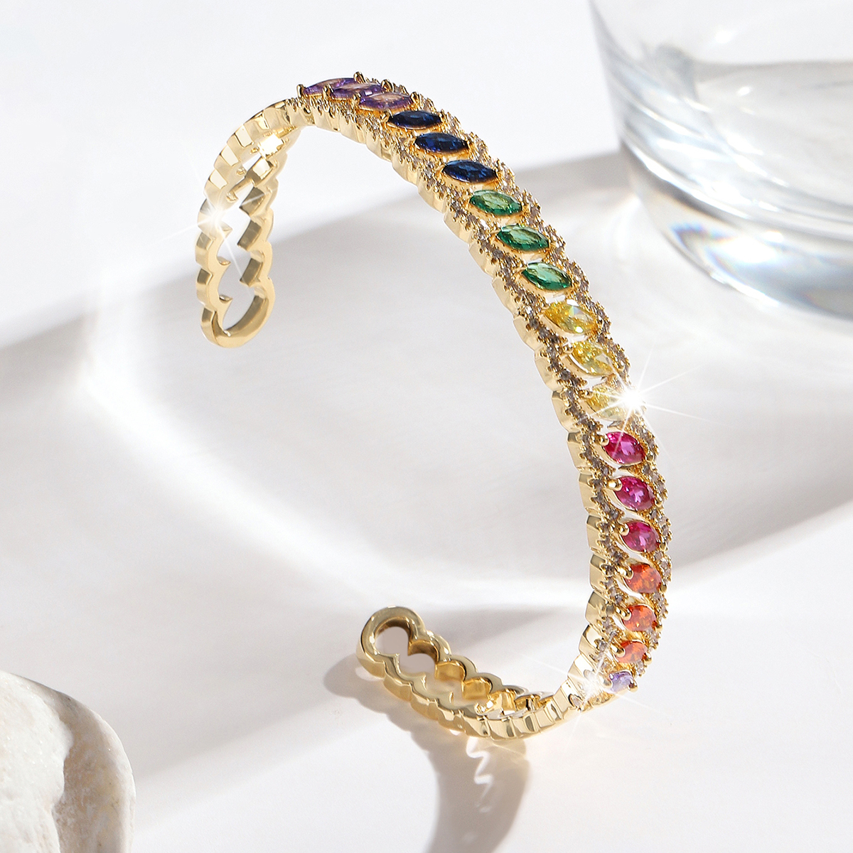 Fashionable, individual, light luxury and high-end 2022 new Color bracelet -ab03154-dx Specification image