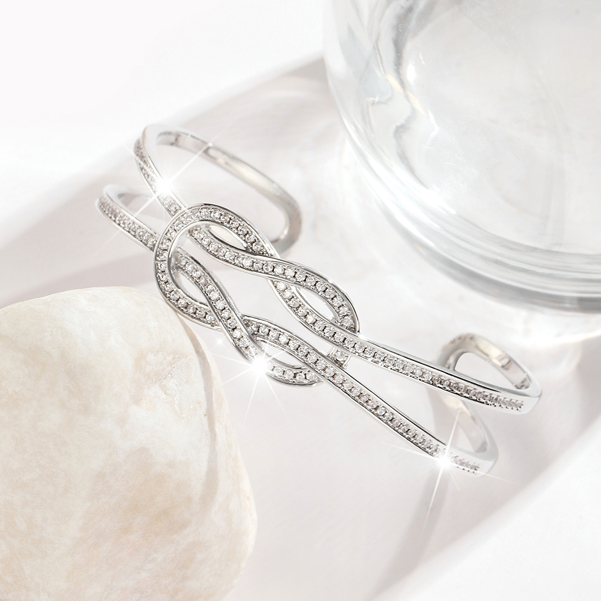 Design a personalized bracelet