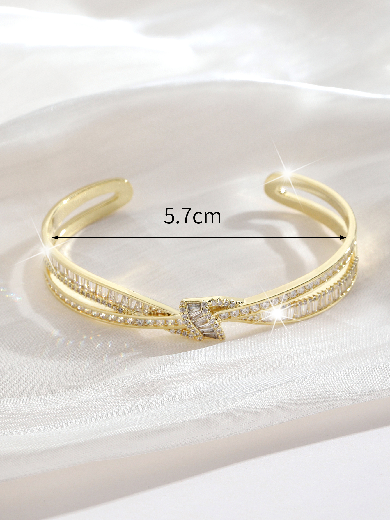 Fashionable, individual, light luxury and high-end 2022 new Style bracelet -ab06784K Item Picture