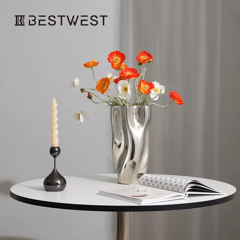 Creative electroplated vase, silver mirror finish, stainless steel texture, home decoration item, living room dining table, light luxury flower vase
