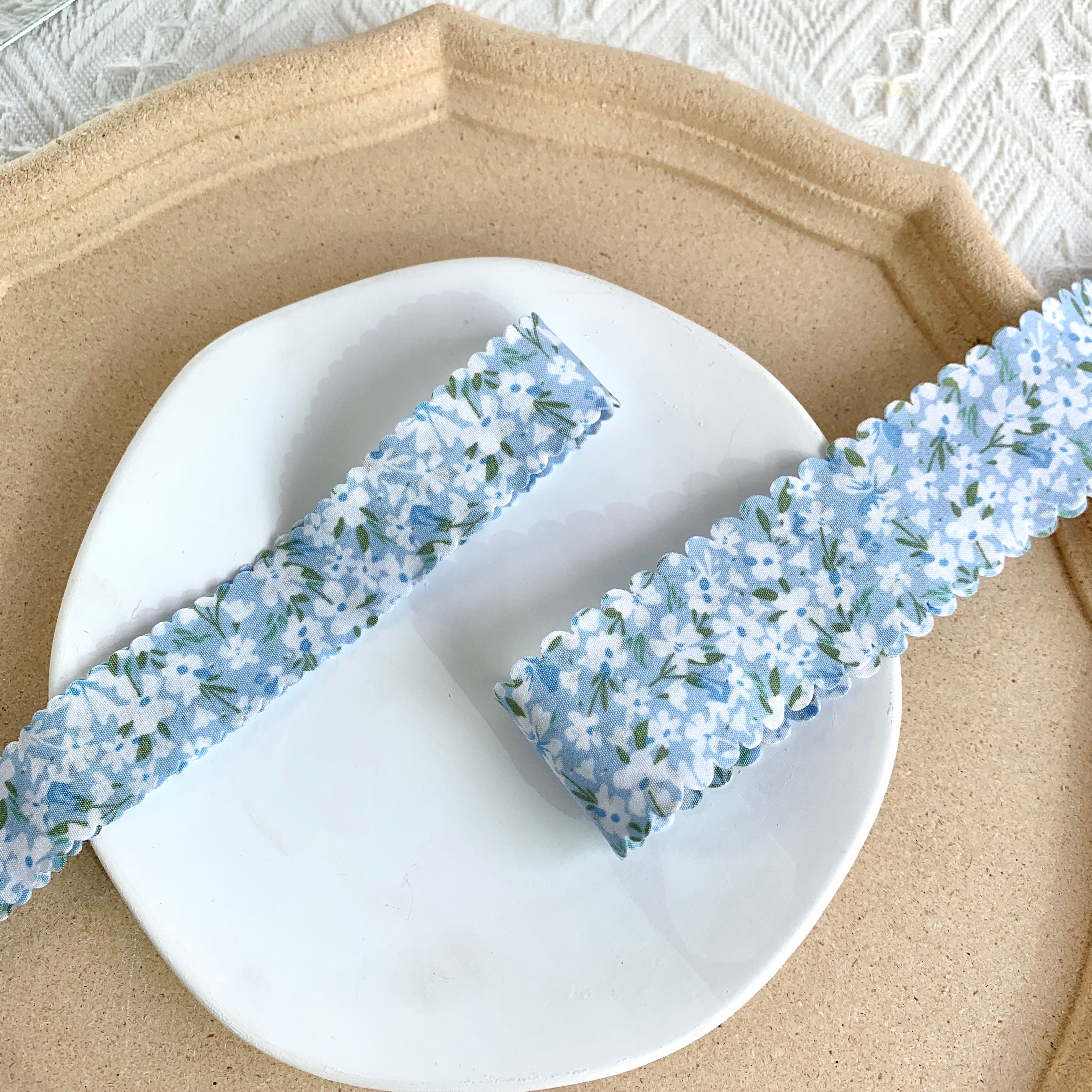 Jianjian toothed small floral ribbon Korean fashion woven ribbon clothing accessory Specification image