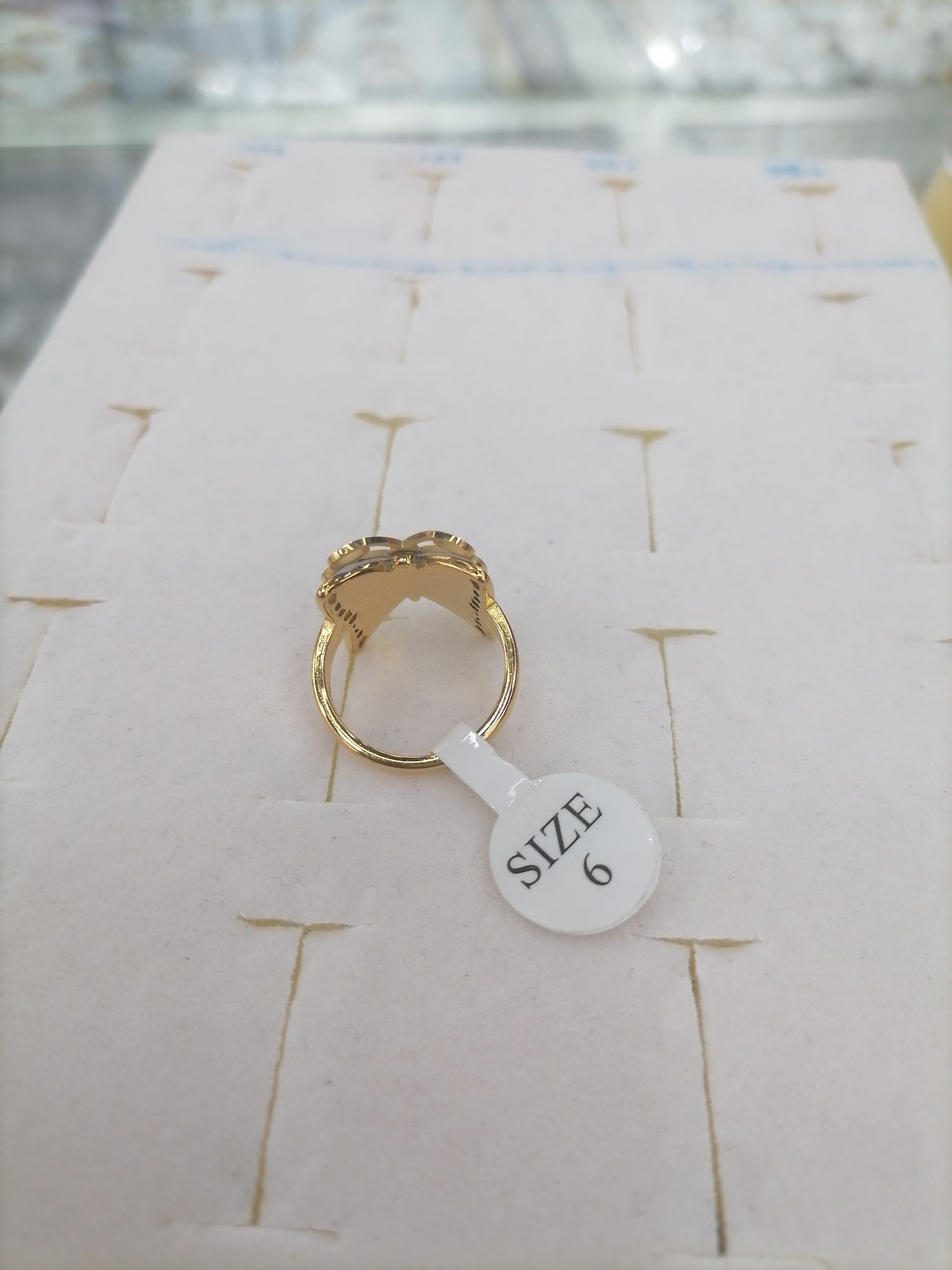 Titanium steel golden butterfly, wing with diamond ring, Red Star Jewelry 03-109 Application Scenario