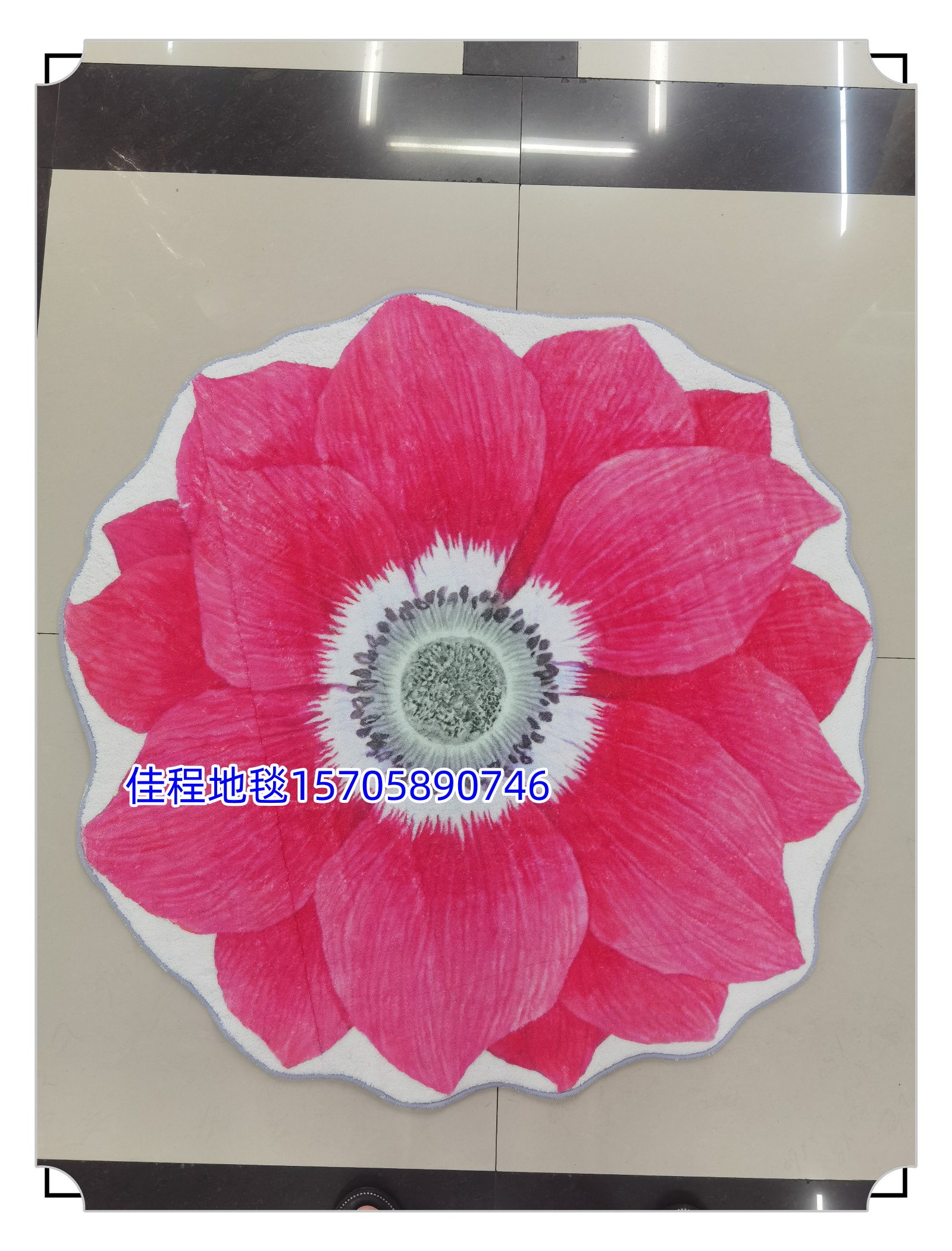 New flower-shaped floor mat, faux cashmere printed floor mat, large flower carpet, bedside mat, living room carpet, anti-slip mat, anti-slip dot plastic base, pattern style, comfortable and soft fabric, 80*80cm details Picture