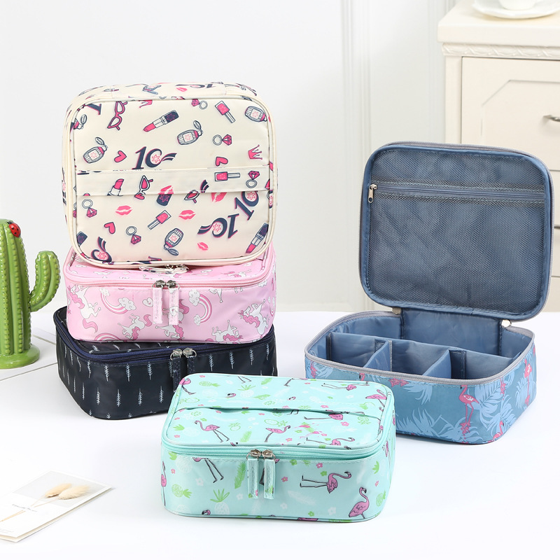 Square cosmetic bag Specification image