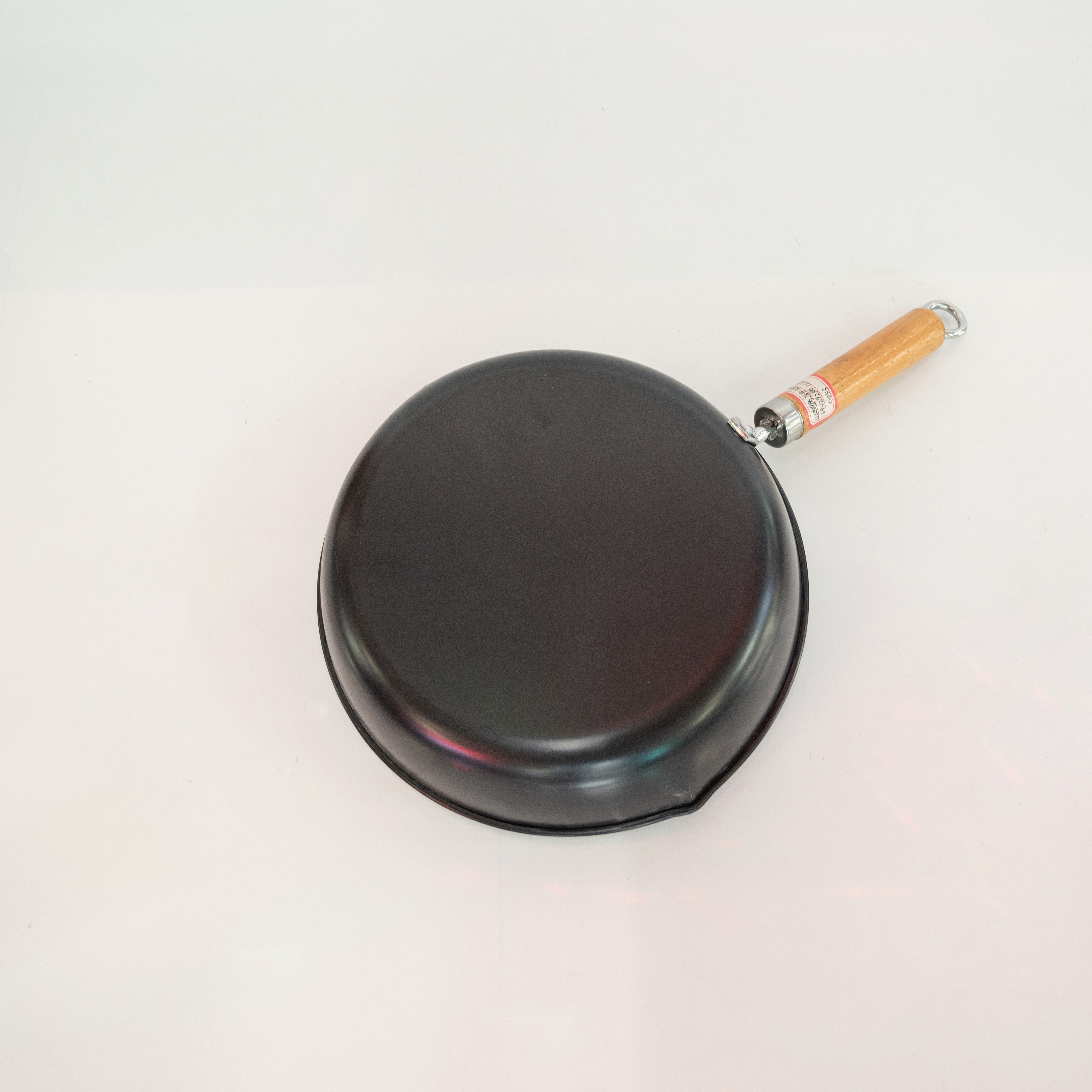 Japanese-style snow flat pot, tourmaline milk pot, non-stick pot, induction cooker, soup pot, baby food pot, household instant noodle small cooking pot Specification image