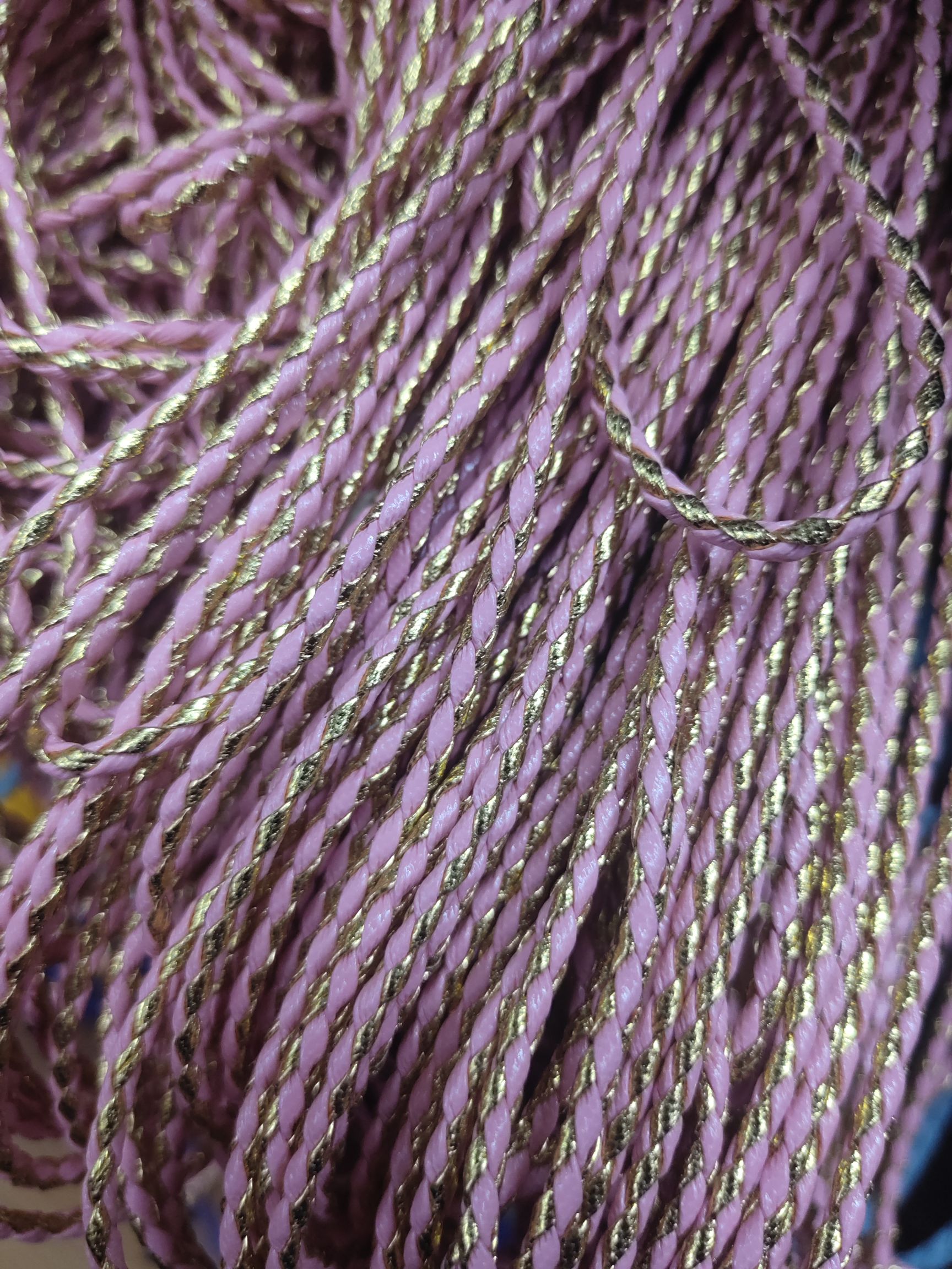 6822饰品配件阿春辅料配件三楼e区三楼三街