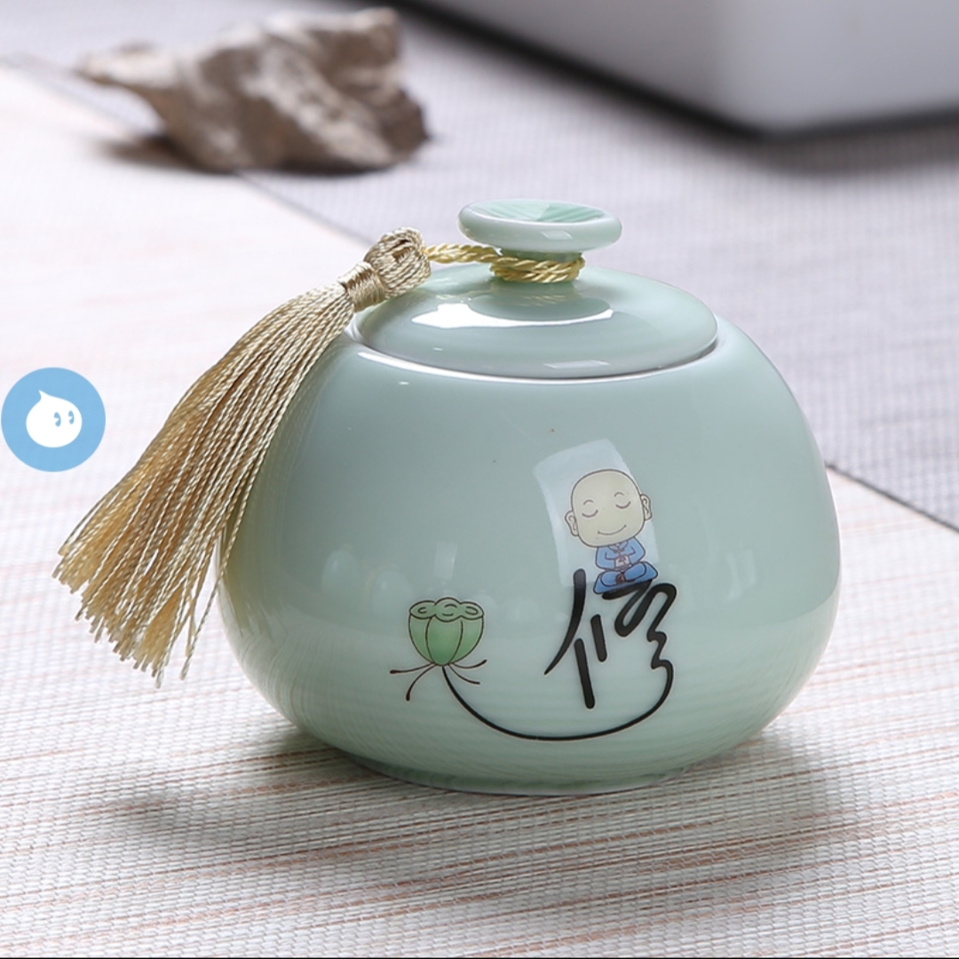 Kunkun Ceramics Small Celadon Zen Words Ceramic Tea Canister 053