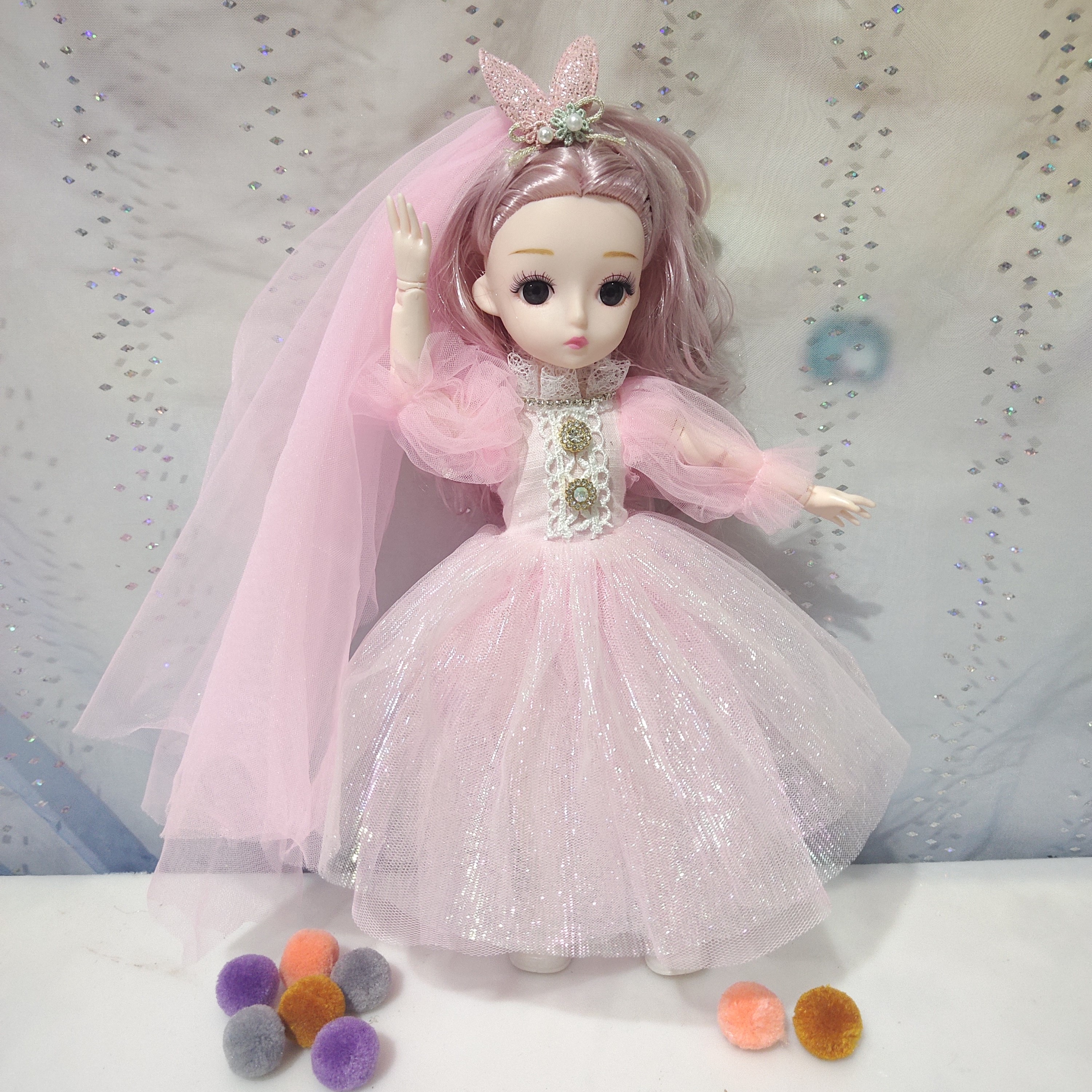 Factory direct sales of 30 cm wedding dress styles, music Barbie dolls, girl toys, princess dolls, exquisite gifts, birthday presents wholesale details Picture