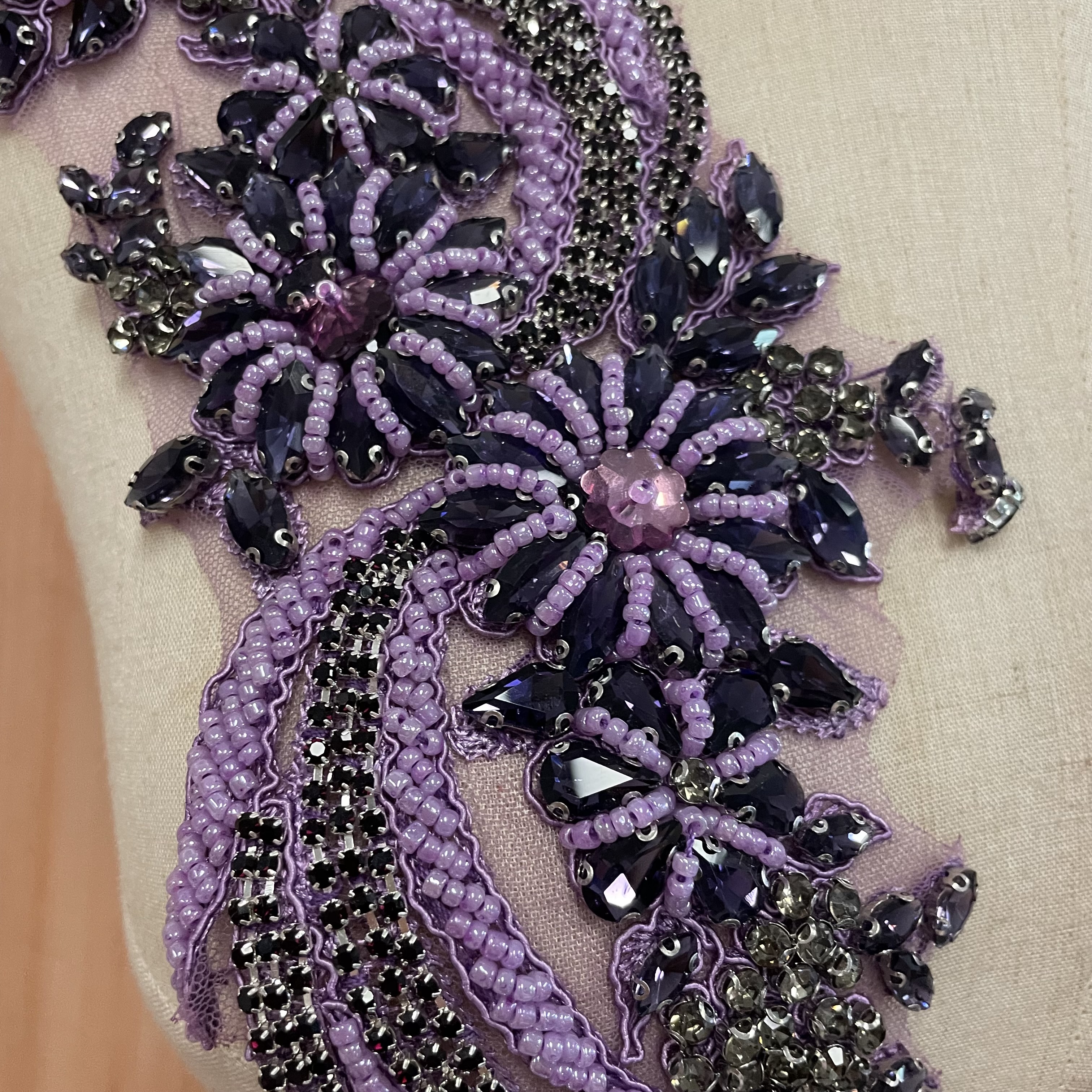 Beaded crystal dress corset with water diamond and phoenix tail applique on the top details Picture