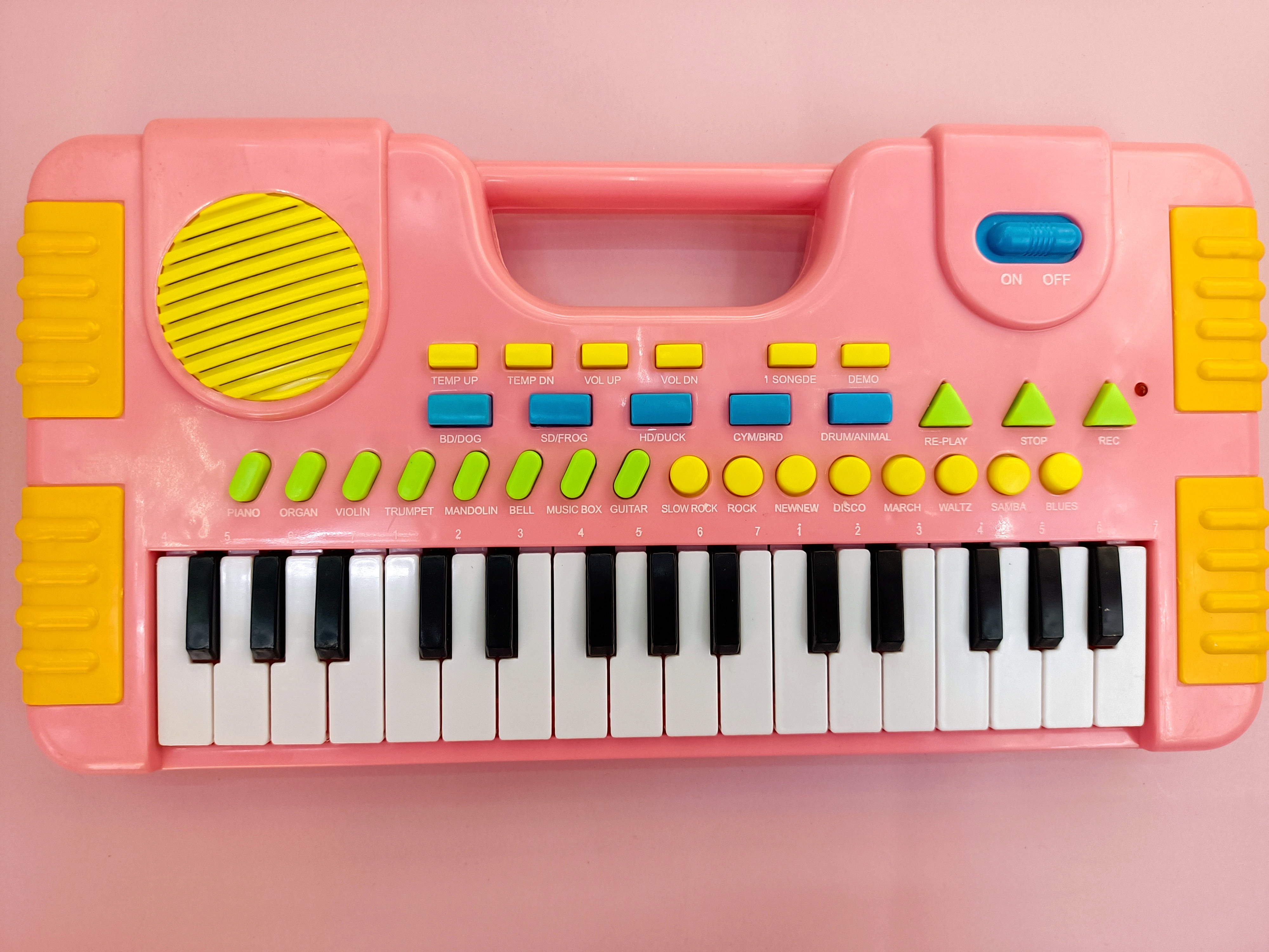 31键多功能电子琴、钢琴儿童玩具可弹奏初学音乐器家用小孩乐器琴
