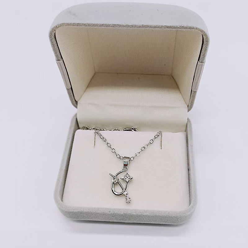 Color-preserving Zircon note Fashion design necklace