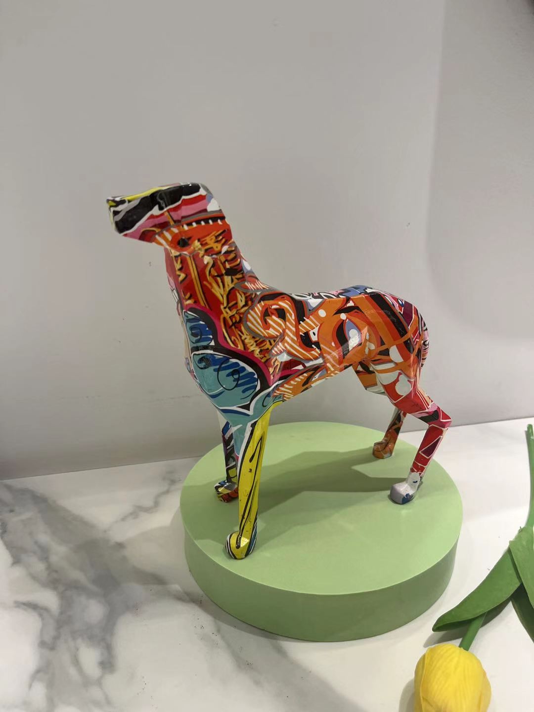 Geometric Dog high-end resin heat transfer printing handicrafts