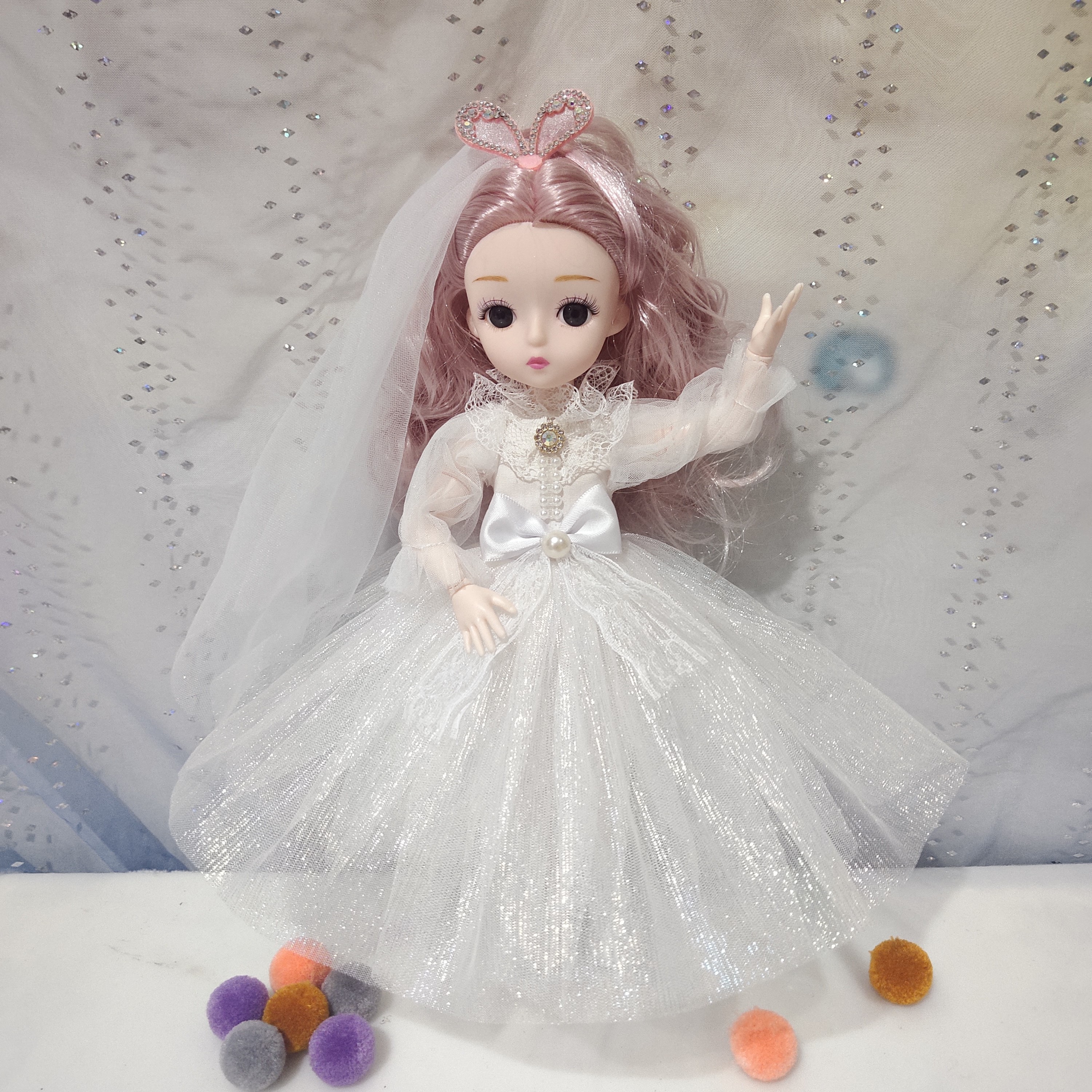 Factory direct sales of 30 cm wedding dress styles, music Barbie dolls, girl toys, princess dolls, exquisite gifts, birthday presents wholesale Item Picture