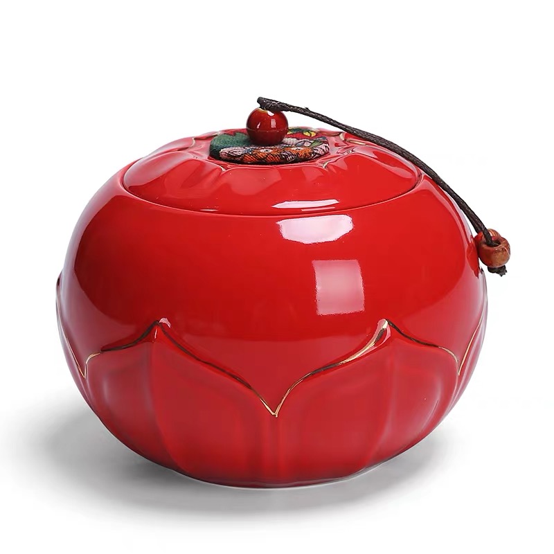 Kun Kun Ceramic Relief lotus pattern Gold Edge Ceramic Large Tea can sealed storage can hold half a jin, ordinary box gift box, gift 052 Application Scenario