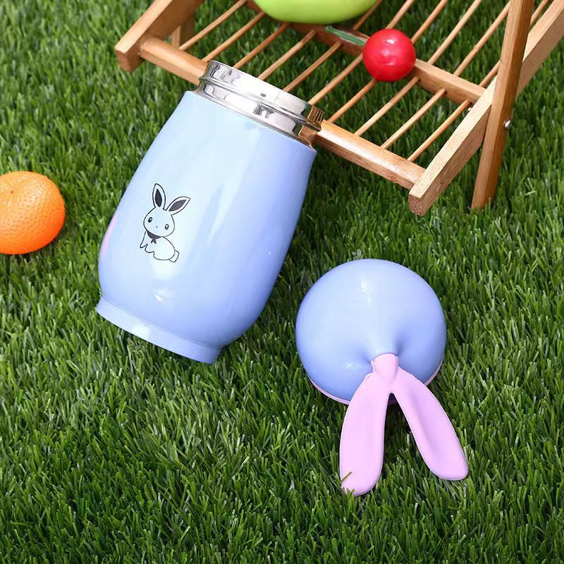 Stainless steel fashionable and creative card cups, penguin cups, rabbit cups Application Scenario