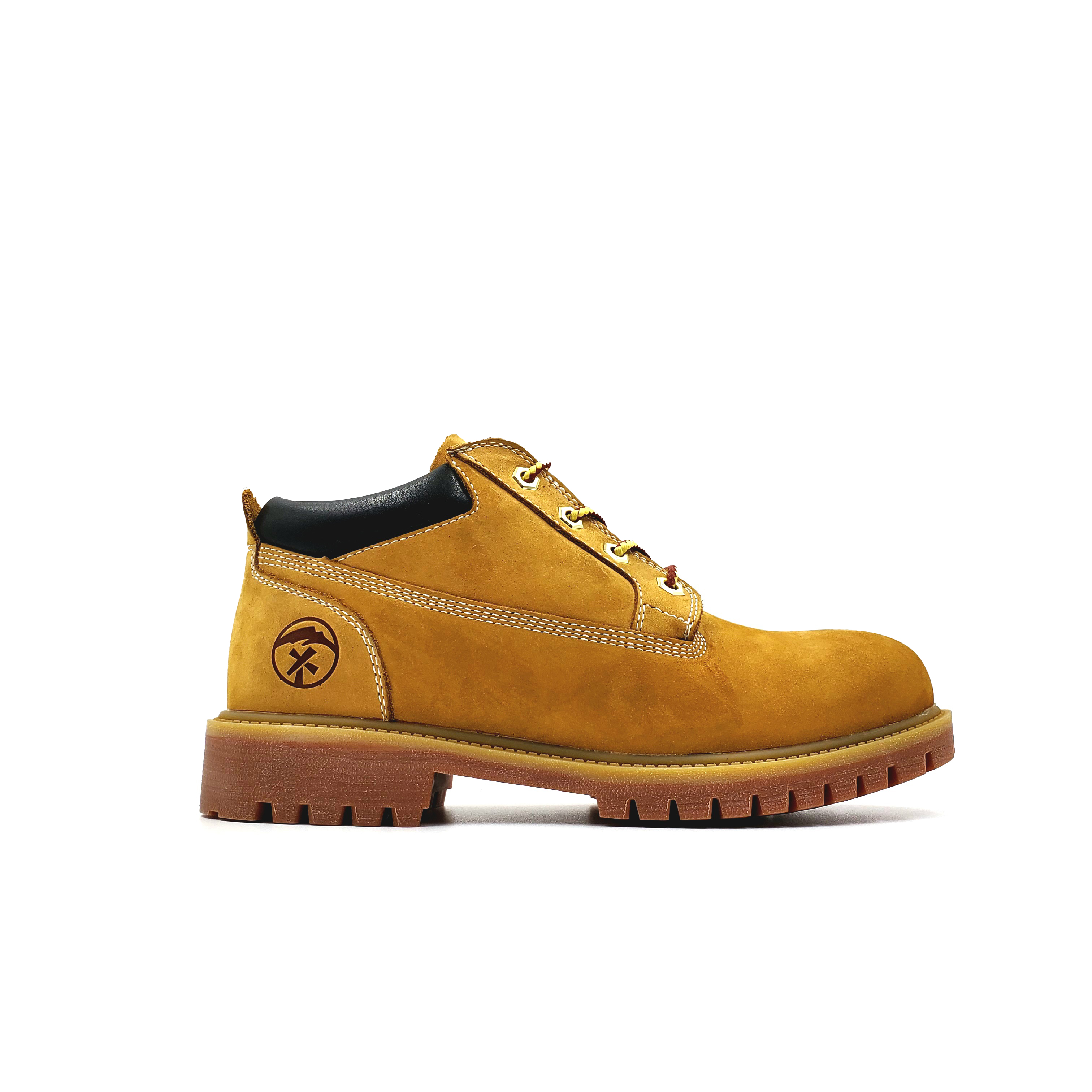 劳保鞋男款冬季工地耐磨建筑工作马丁靴工装防水防滑登山运动秋季