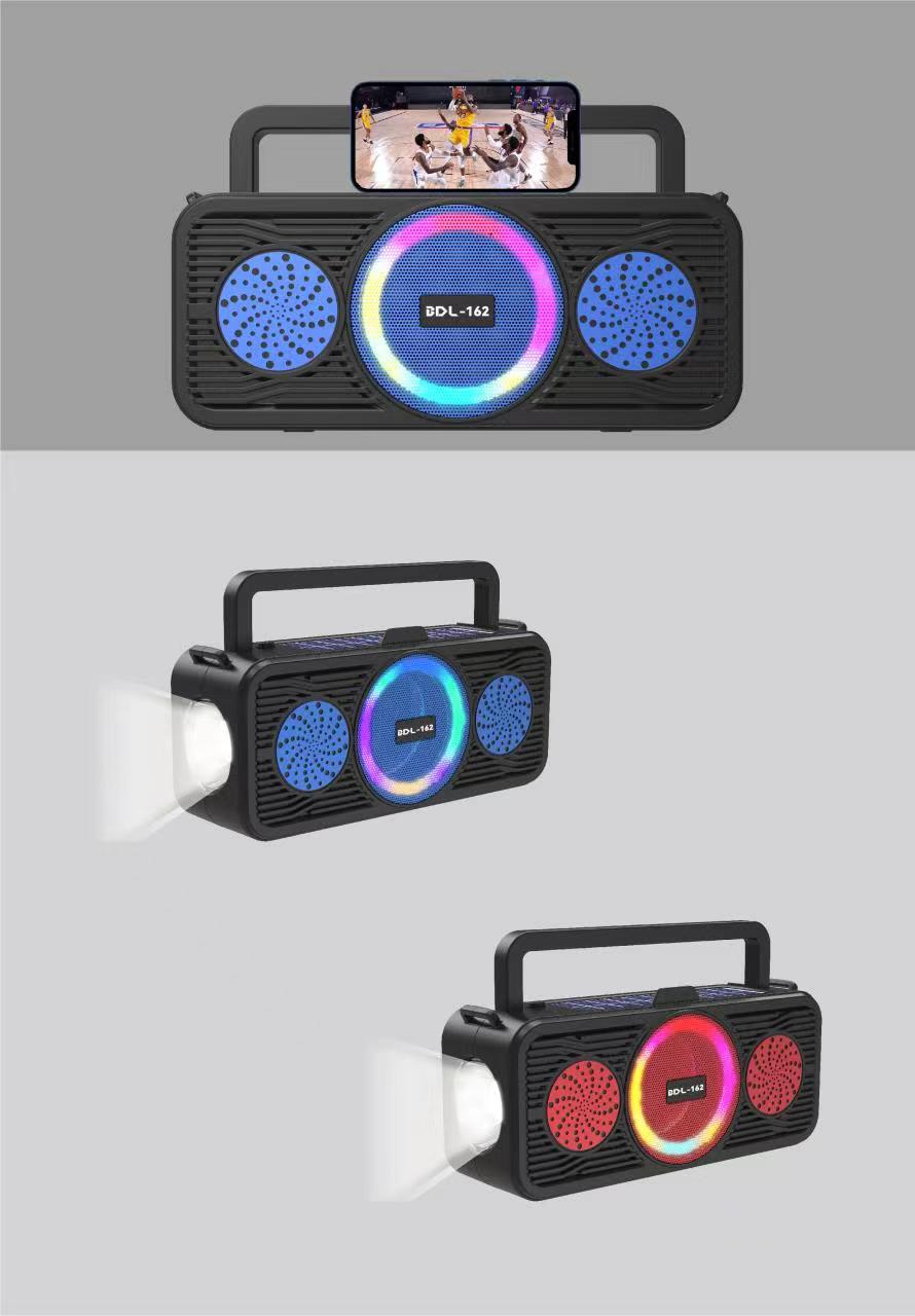 蓝牙音箱实物图