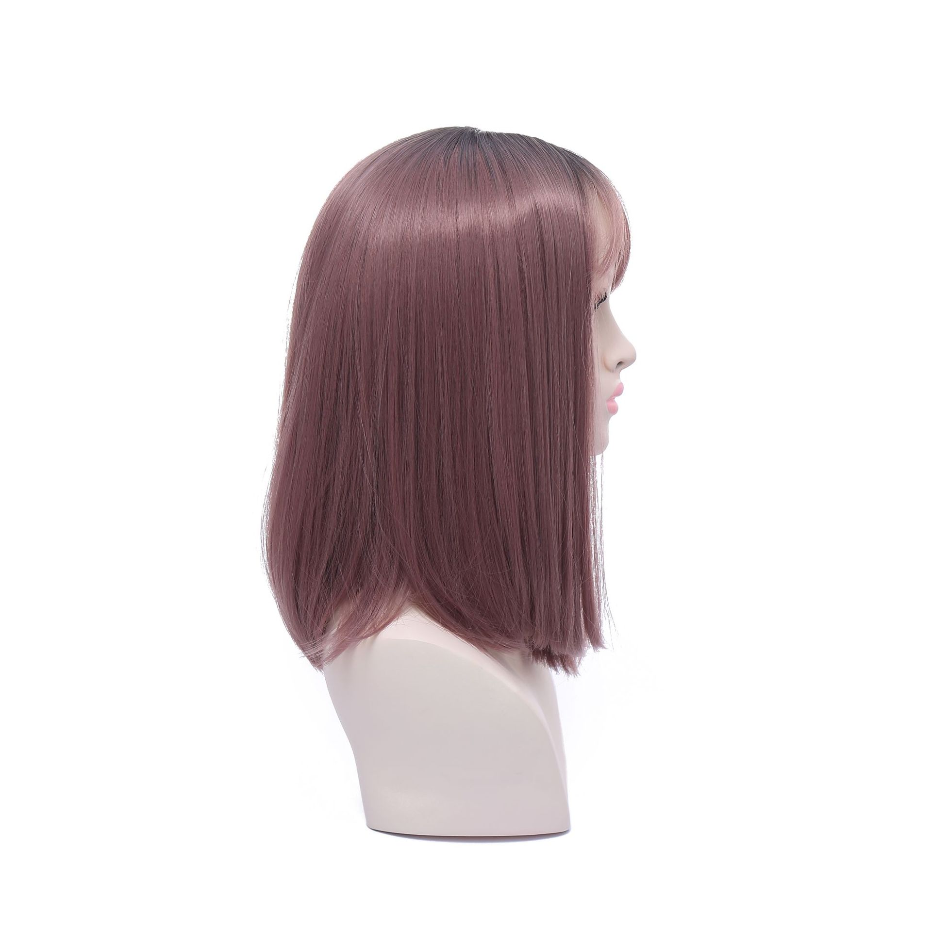 A mid-length straight wig for a female Internet celebrity with a round face and straight bangs with an inwardly folded haze powder realistic wig Application Scenario