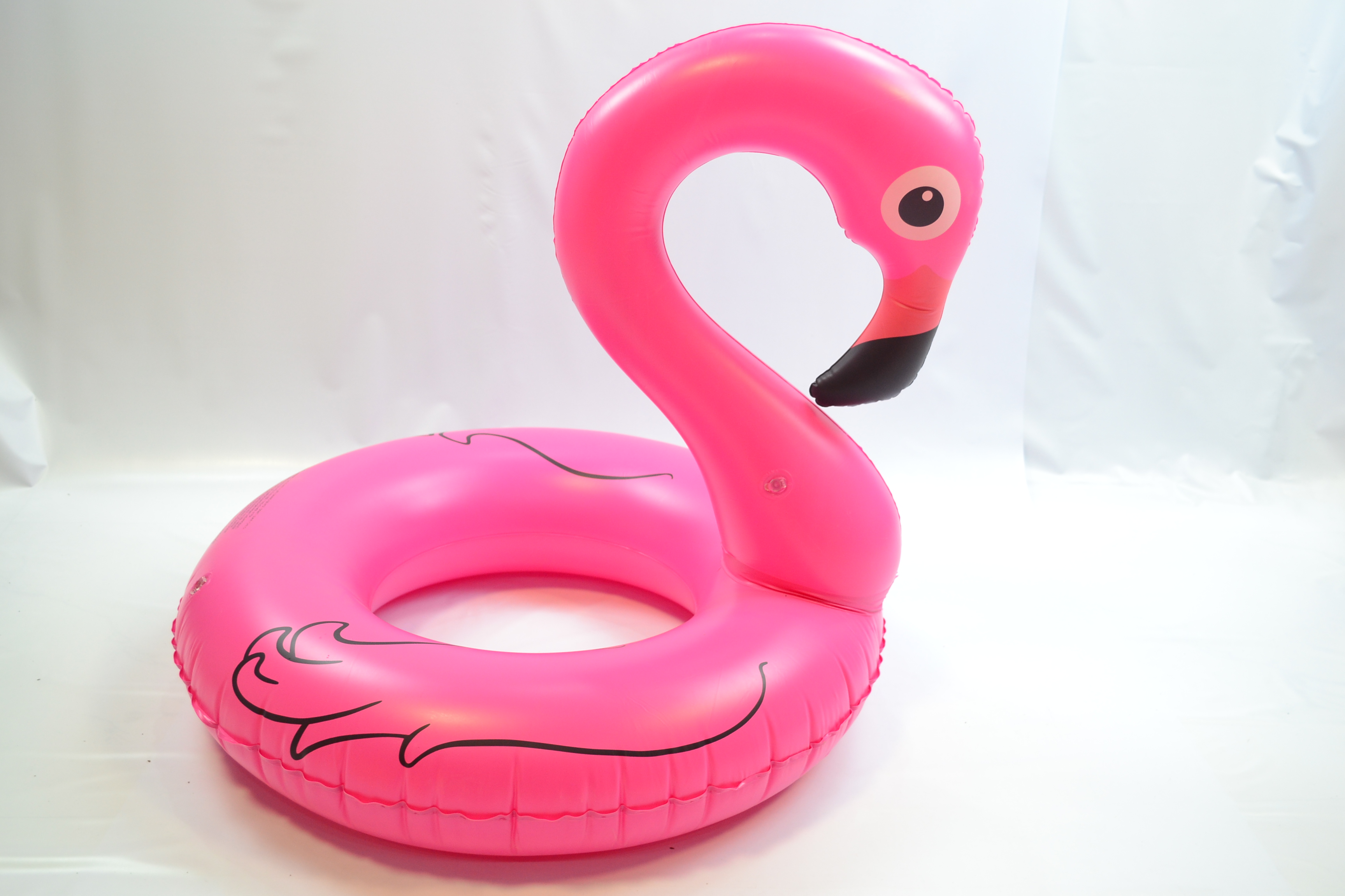 虹雨厂家直销网红充气火烈鸟泳圈新款造型厂家直销1