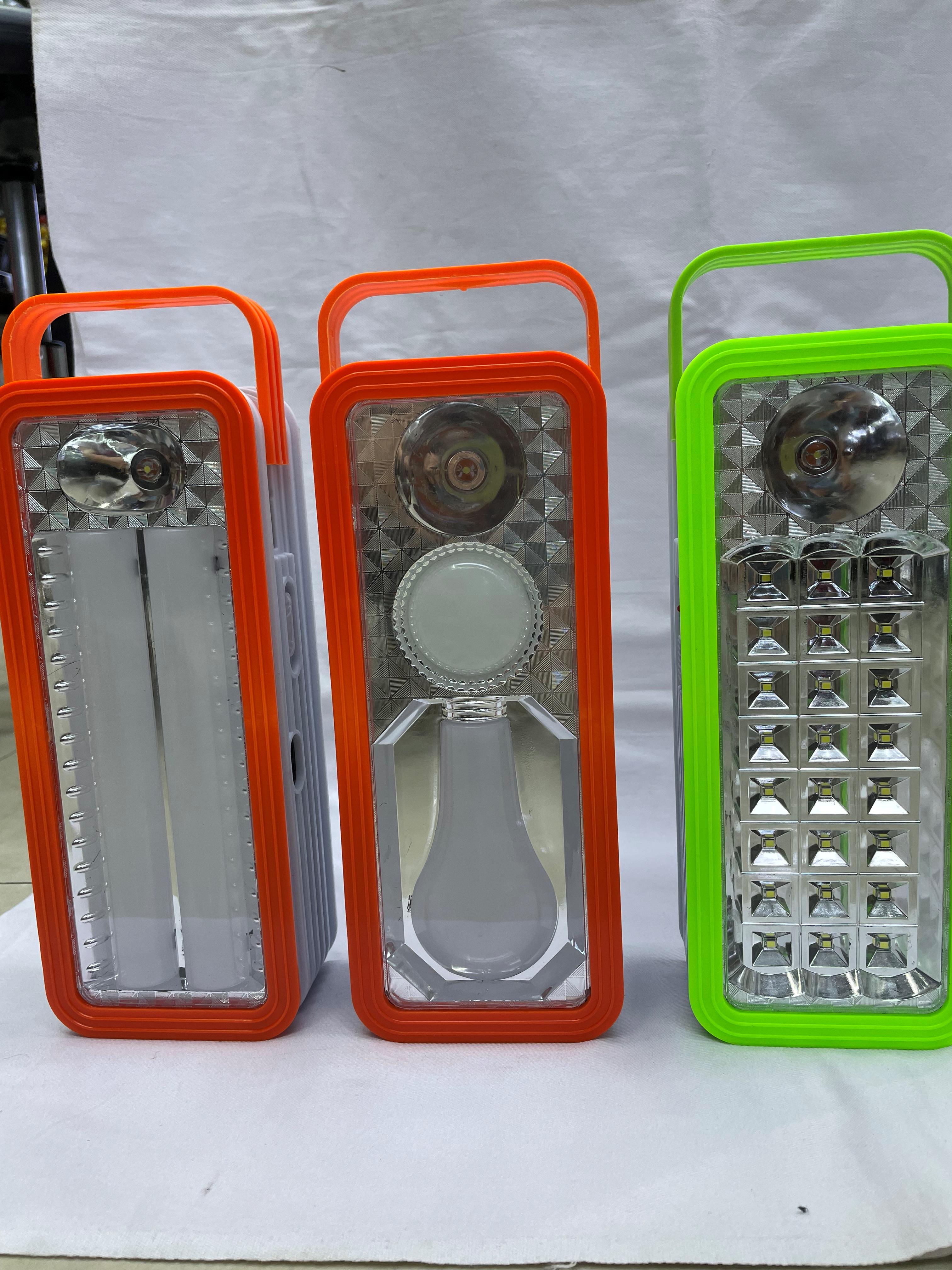 手提应急灯产品图