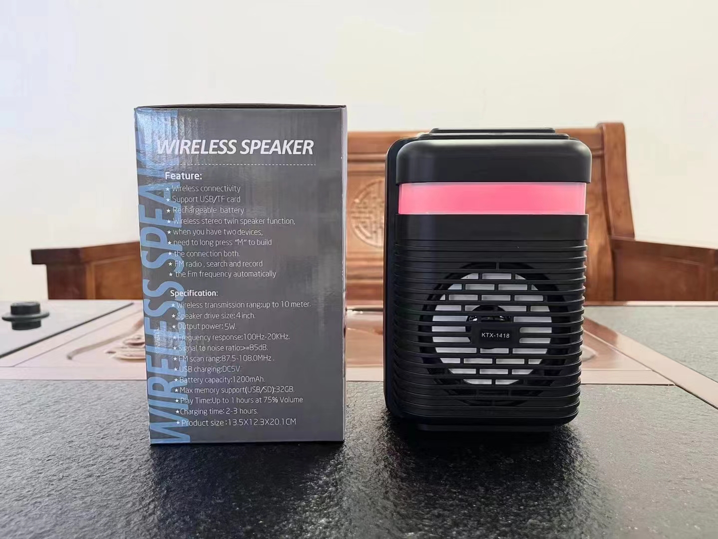 蓝牙音箱产品图