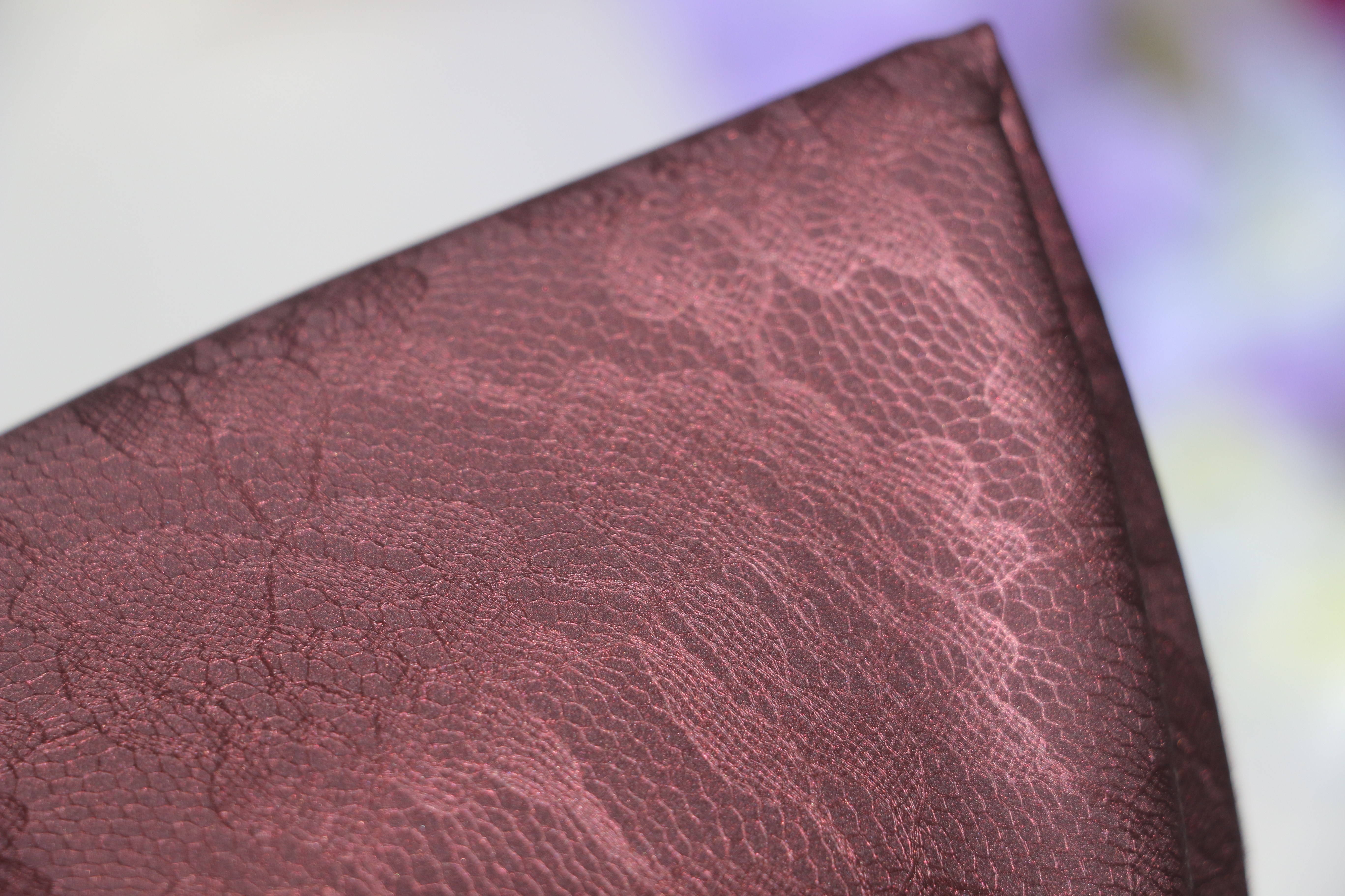 Yikelong Environmental Protection Decorative Leather Hotel soft Packaging Material Factory wholesale artificial leather, lace, butterfly leather in stock Application Scenario