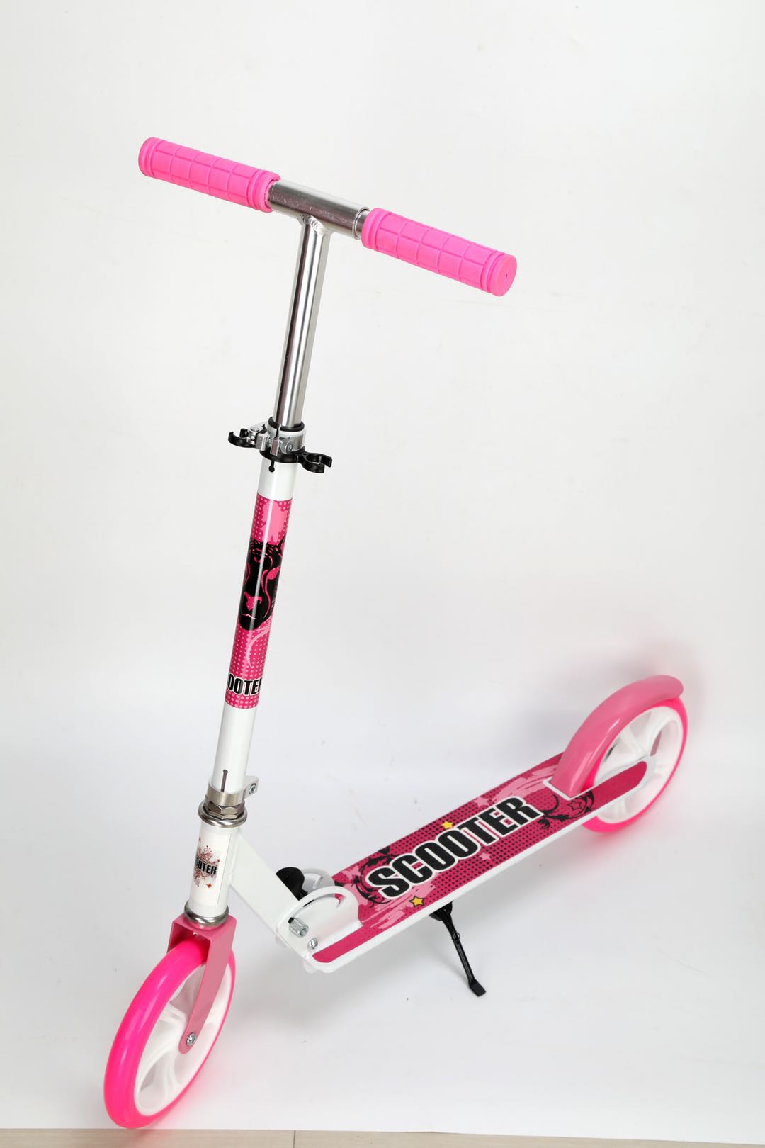 Straight-board colored large roller skate Specification image