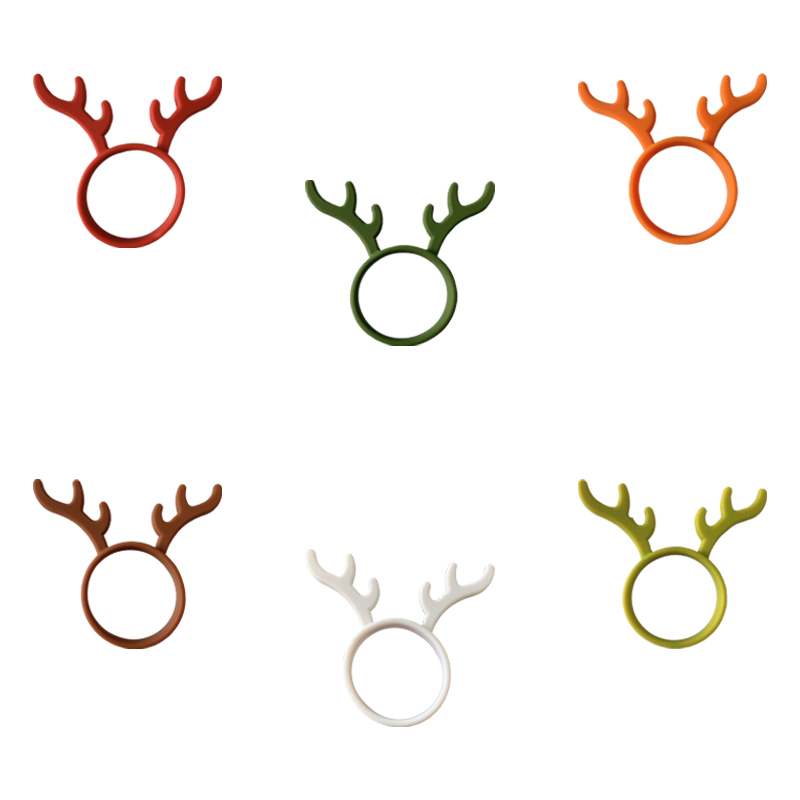 Creative antler wine bottle labels for family parties and gatherings, champagne and red wine bottle labels, white beer and cocktail differentiators, wine tags Application Scenario