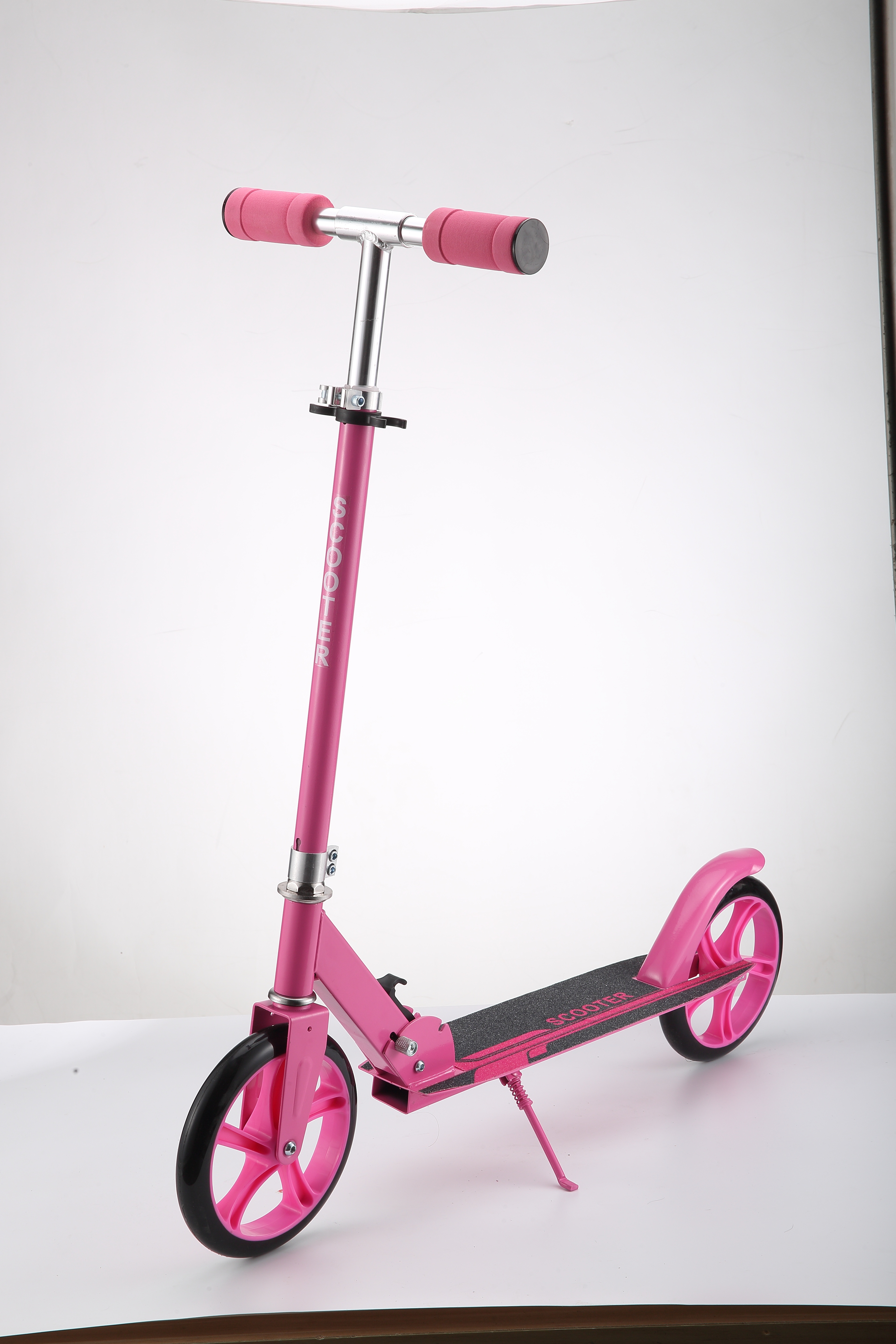 Straight-board large roller skate