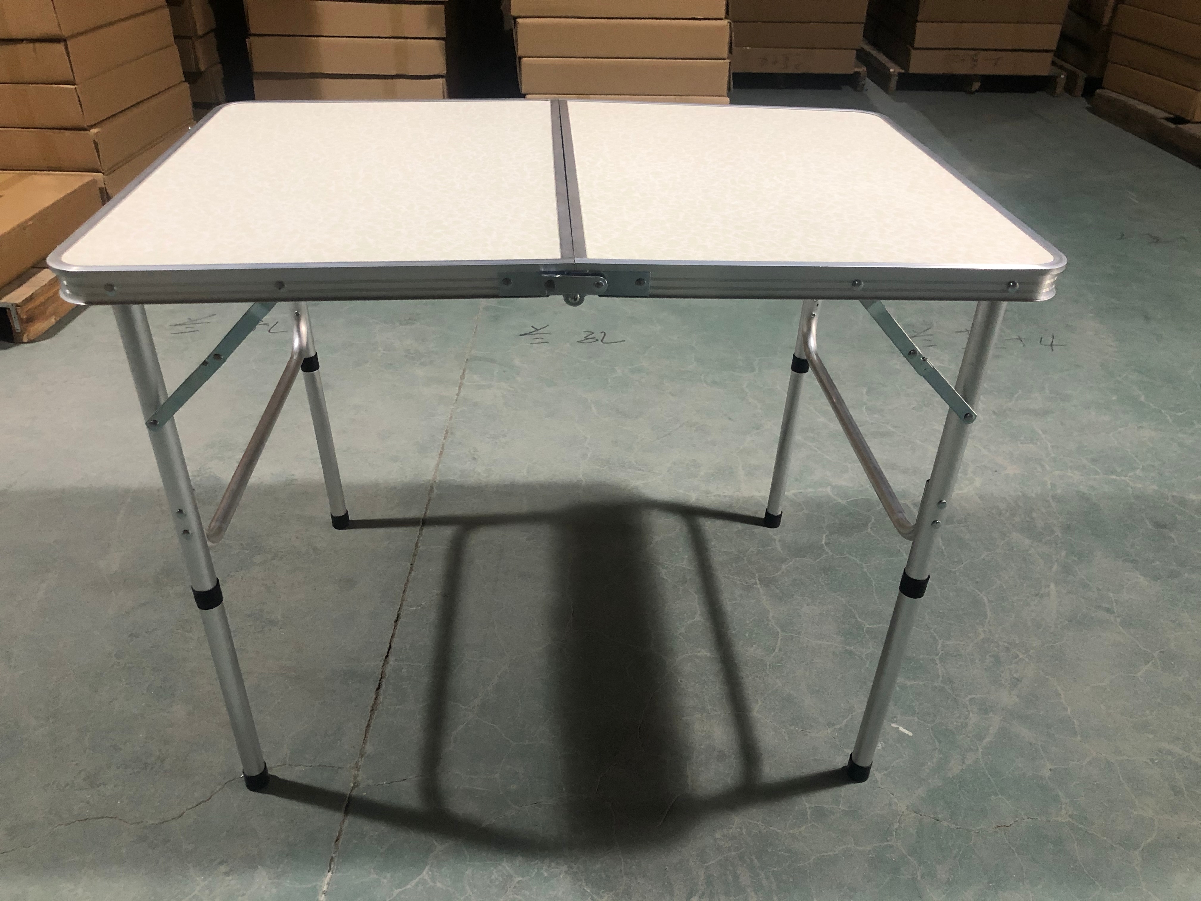 折叠桌/户外折叠桌椅/宣传广告桌子白底实物图