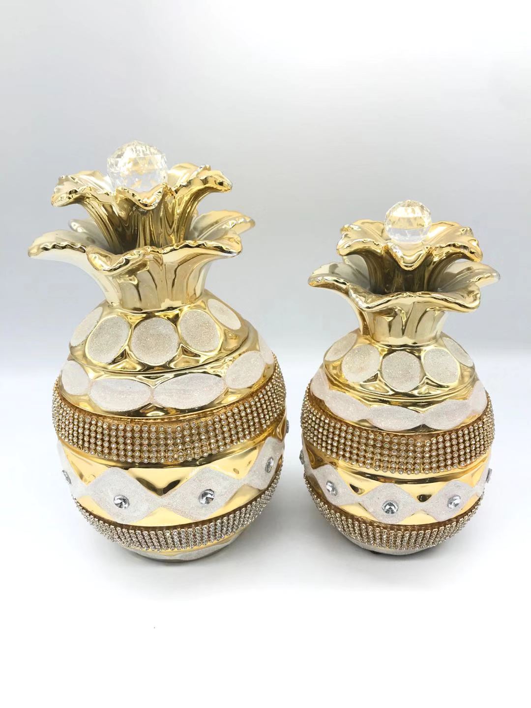Jewelry box, small sugar jar, storage jar and ornaments Specification image