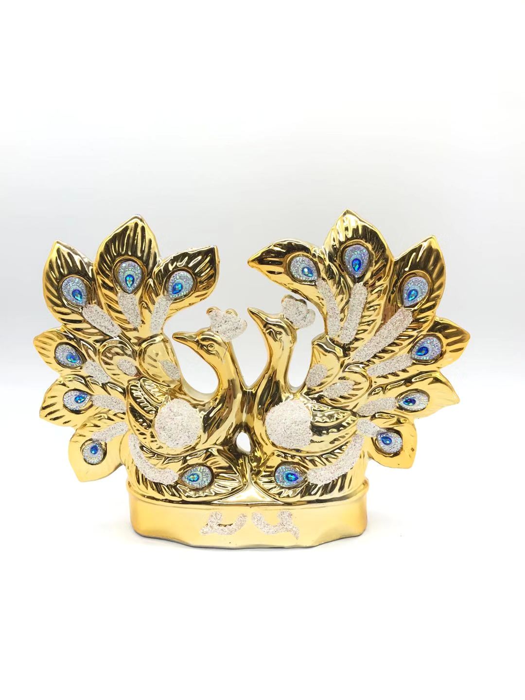 Little Peacock Living Room TV cabinet ornament details Picture