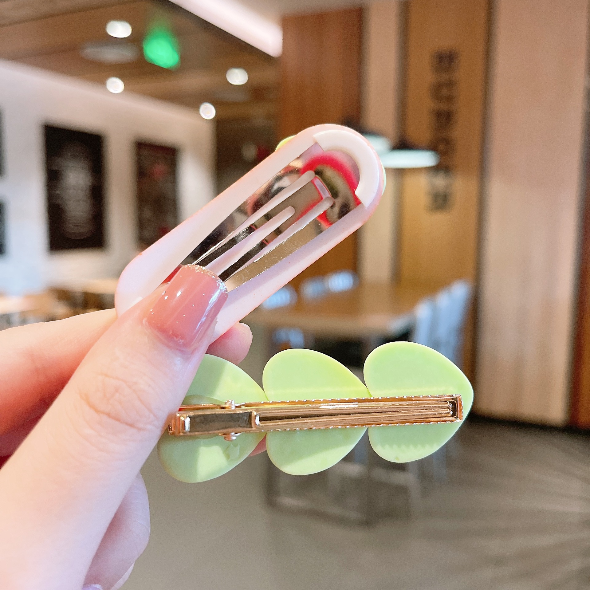 Korean cute hair clips, five-pointed star hair clips, bangs accessories, Korean heart-shaped candy-colored headwear, hair clip set