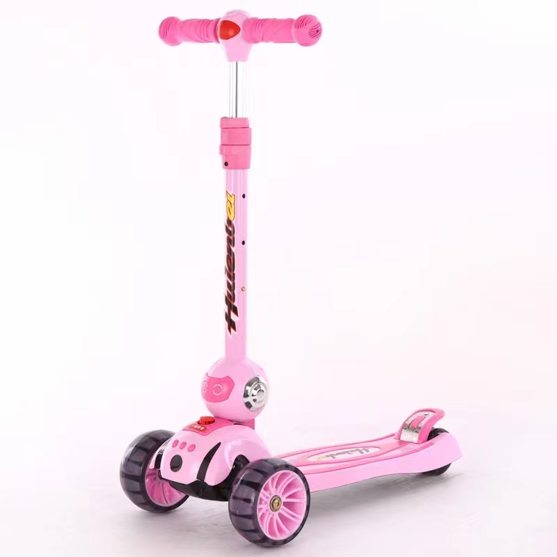 Robot PU electric scooter with lights and music details Picture