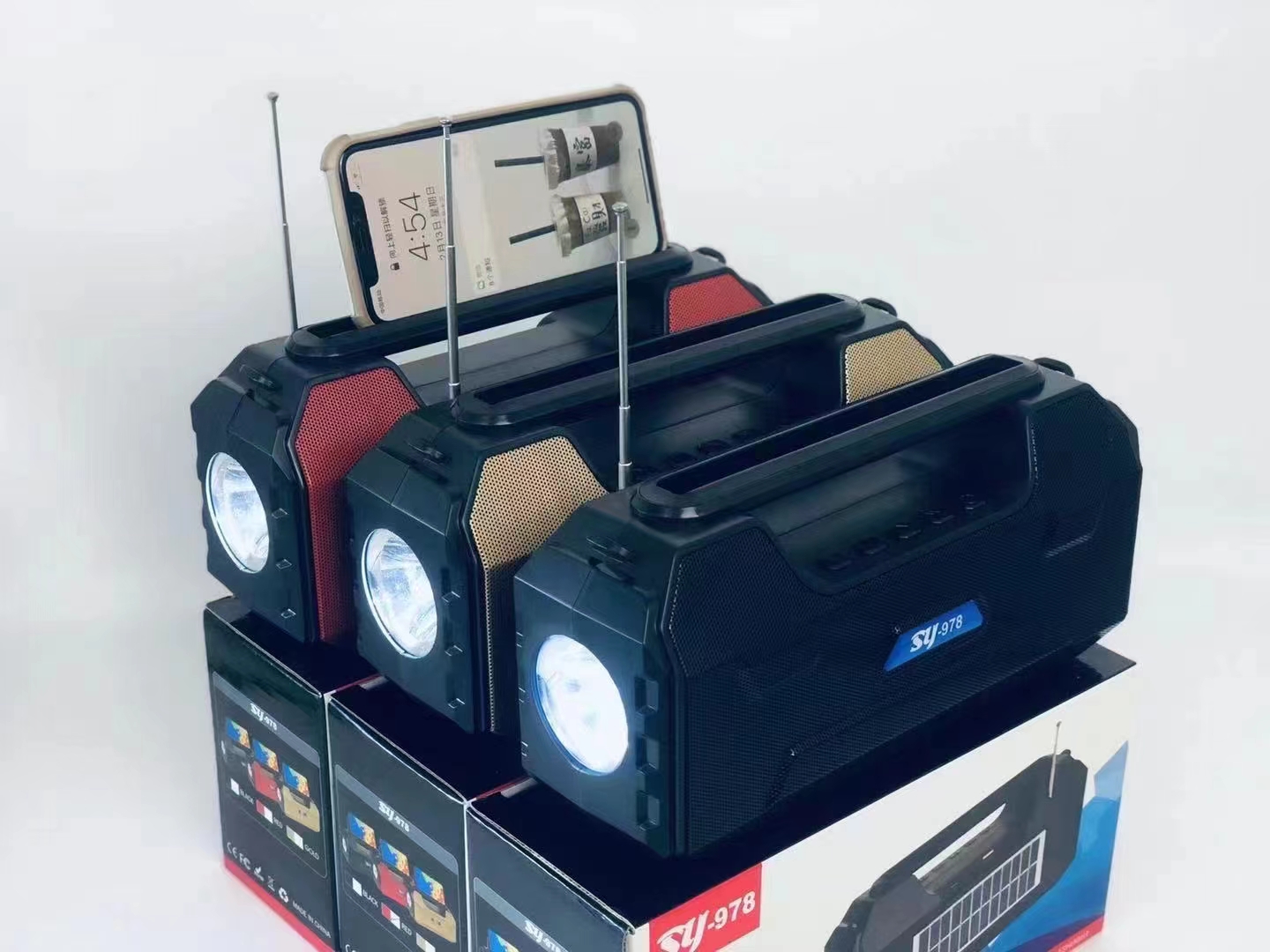 蓝牙音箱实物图