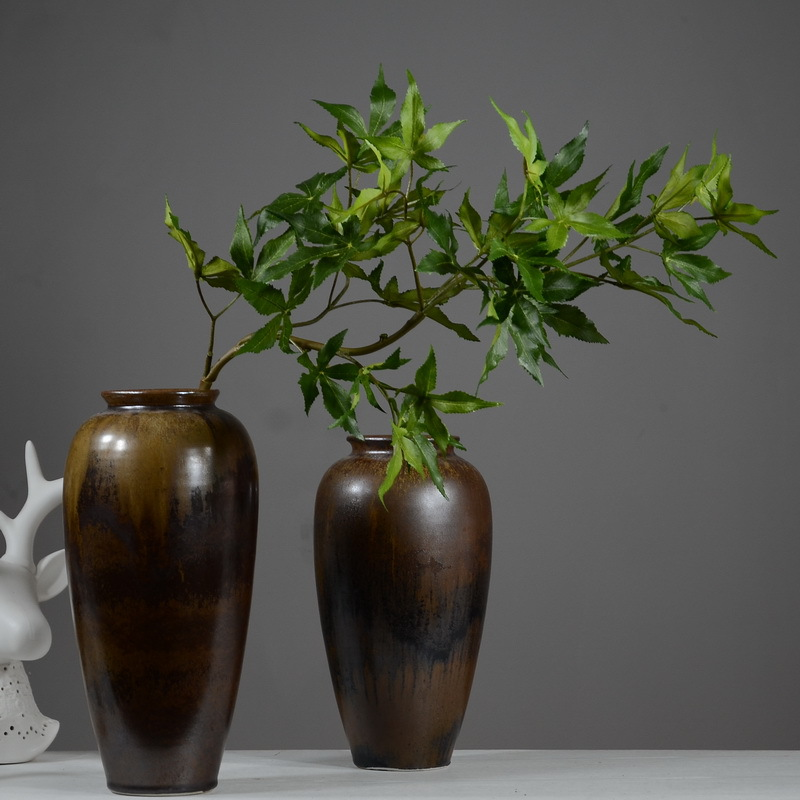 Lanjin Wholesale Factory direct sales of artificial green plants, home decoration flowers, red artificial leaves, artificial maple leaves in stock wholesale, artificial red maple leaves, Japanese maple leaves, Acer palmatum, single-stemmed leaves, indoor and outdoor engineering landscape trees decoration Item Picture