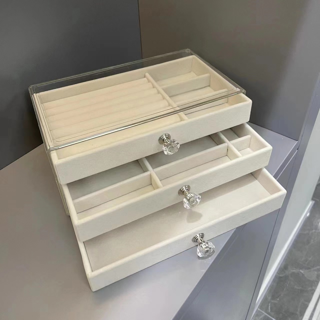 Caja de almacenamiento de joyas