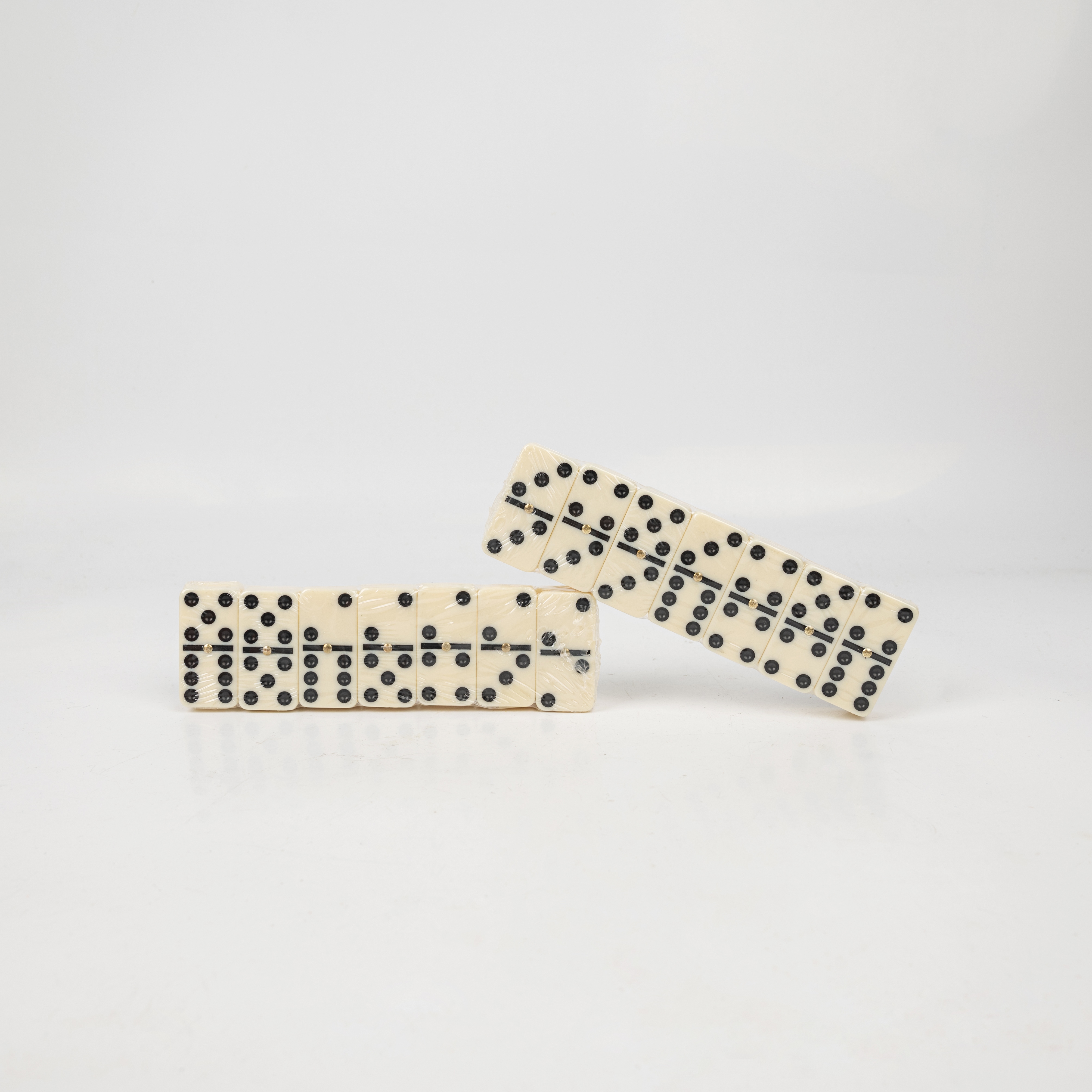 Domino 5010 plastic box set of yellow dominoes made of melamine material puzzle board game cards factory direct sales details Picture