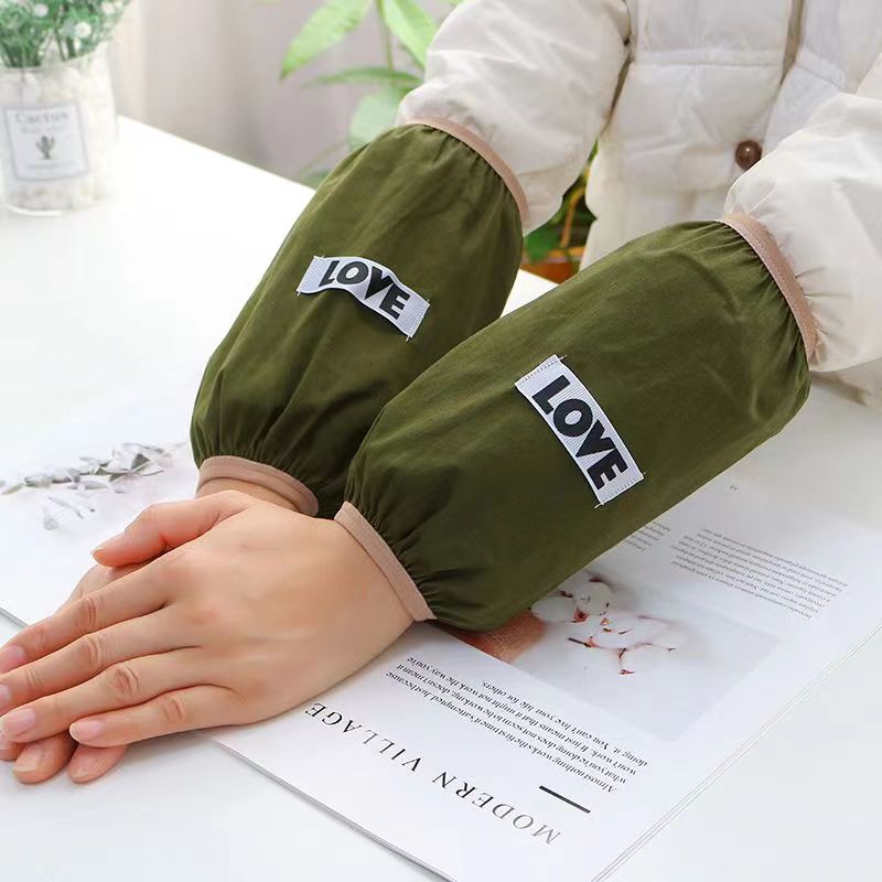 Anti-dirt, waterproof and windproof sleeves for work