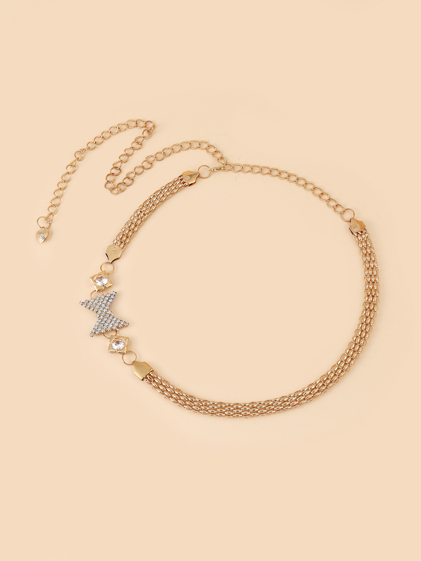 The s6 trendy golden metal rhinestone pearl leaf buckle spring elastic band, paired with the thin waist chain belt of the pants, is very trendy for women Application Scenario