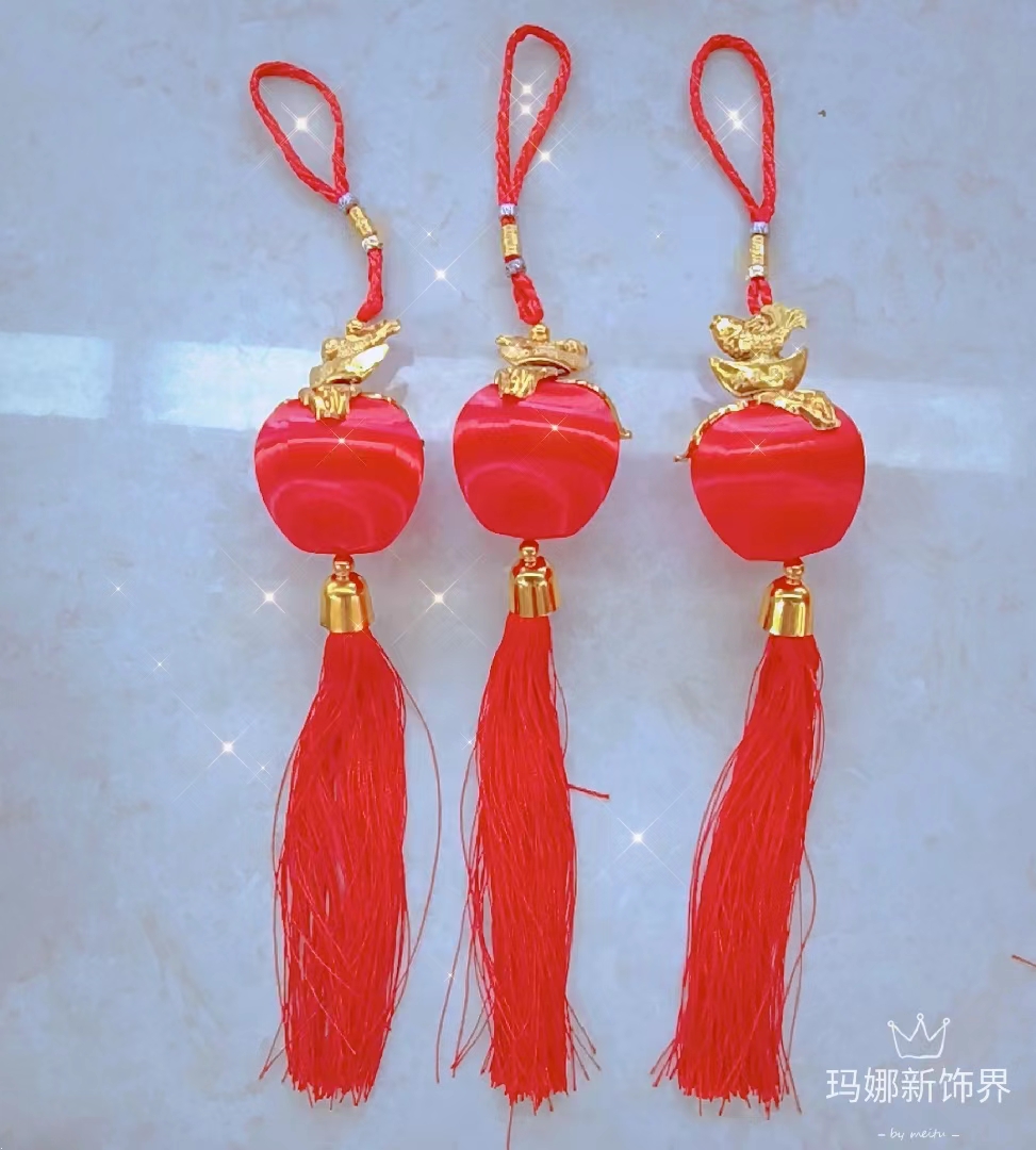 Chinese knot tassels, red lanterns, Chinese-style pendants for the Peace Festival Specification image