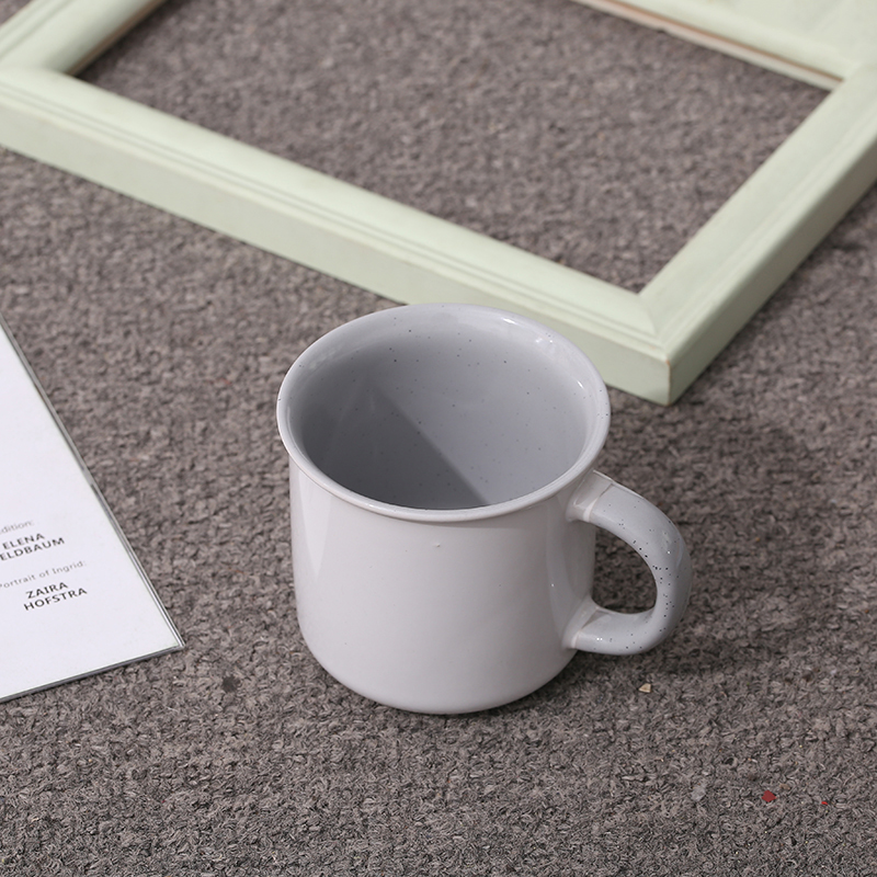 Macaron-colored water cup imitating enamel mug Application Scenario