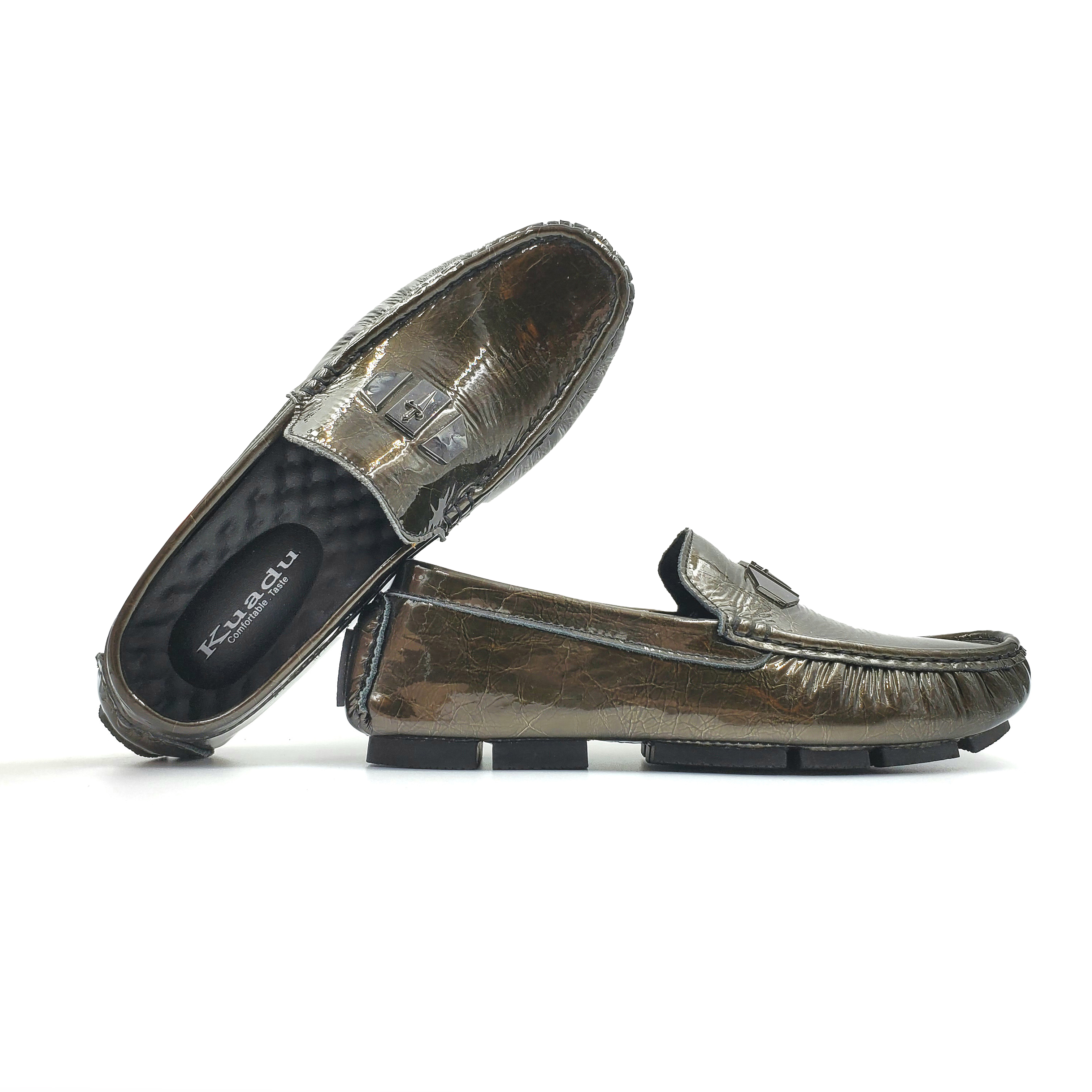 New men's casual leather shoes, soft-soled genuine leather bean shoes, trendy men's shoes, fashionable driving shoes Item Picture