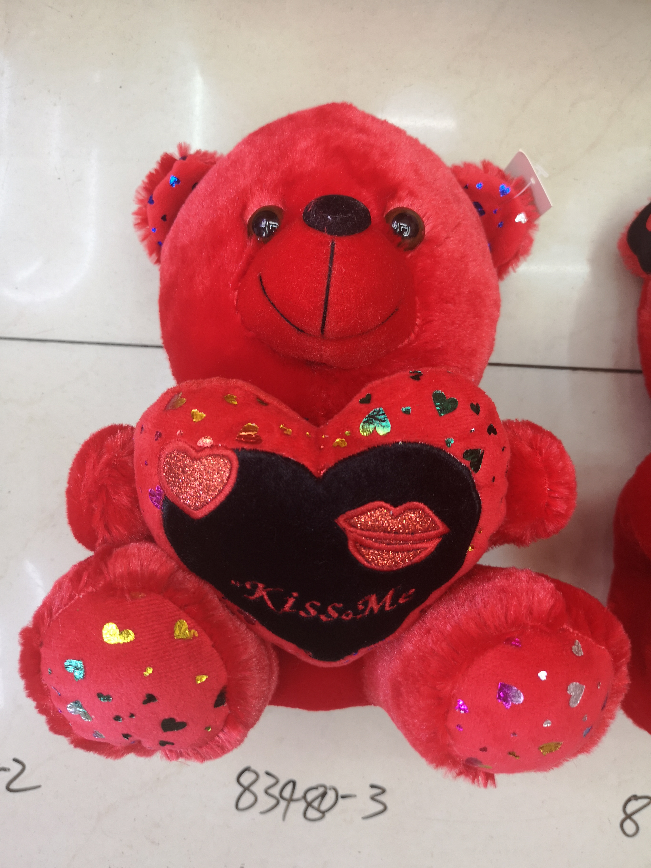义乌小商品城，21厘米，可爱的红色抱心熊详情1