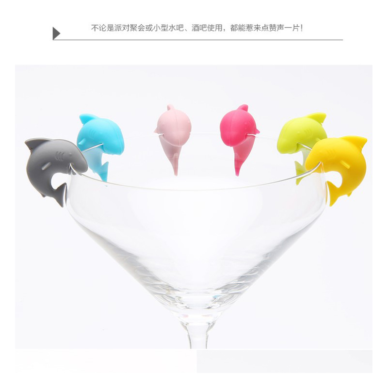 创意鲨鱼标记器硅胶酒杯夹聚会杯子标签鲨鱼造型酒杯识别器 6个装