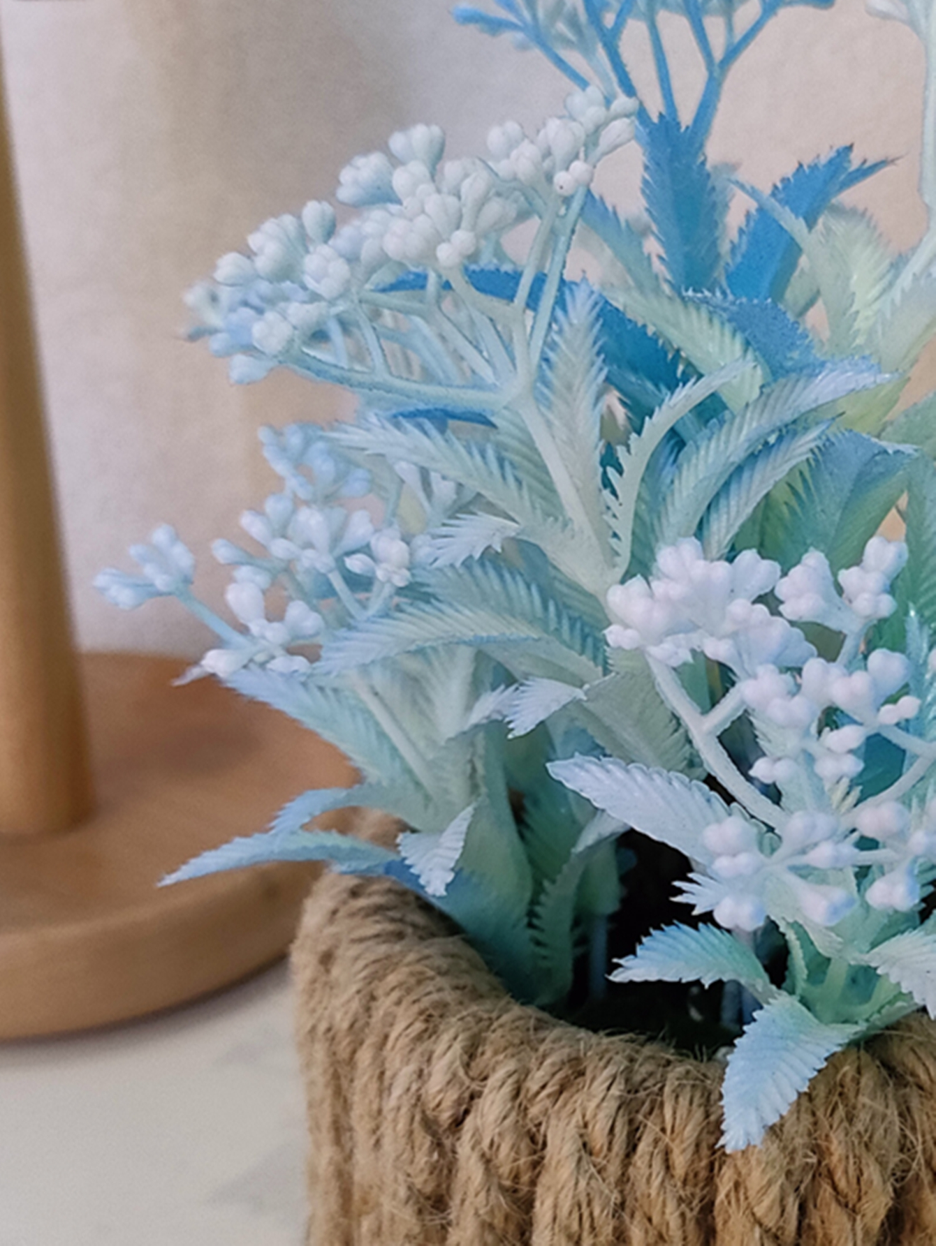 Golden Autumn Flower Shop 104015 Artificial Potted Plants, artificial flowers, bonsai, Green plants, potted plant ornaments, multi-color artificial succulents, small bonsai combination ornaments, living room and dining room table decoration items, Festival gifts, roses, tulips, 27 Application Scenario