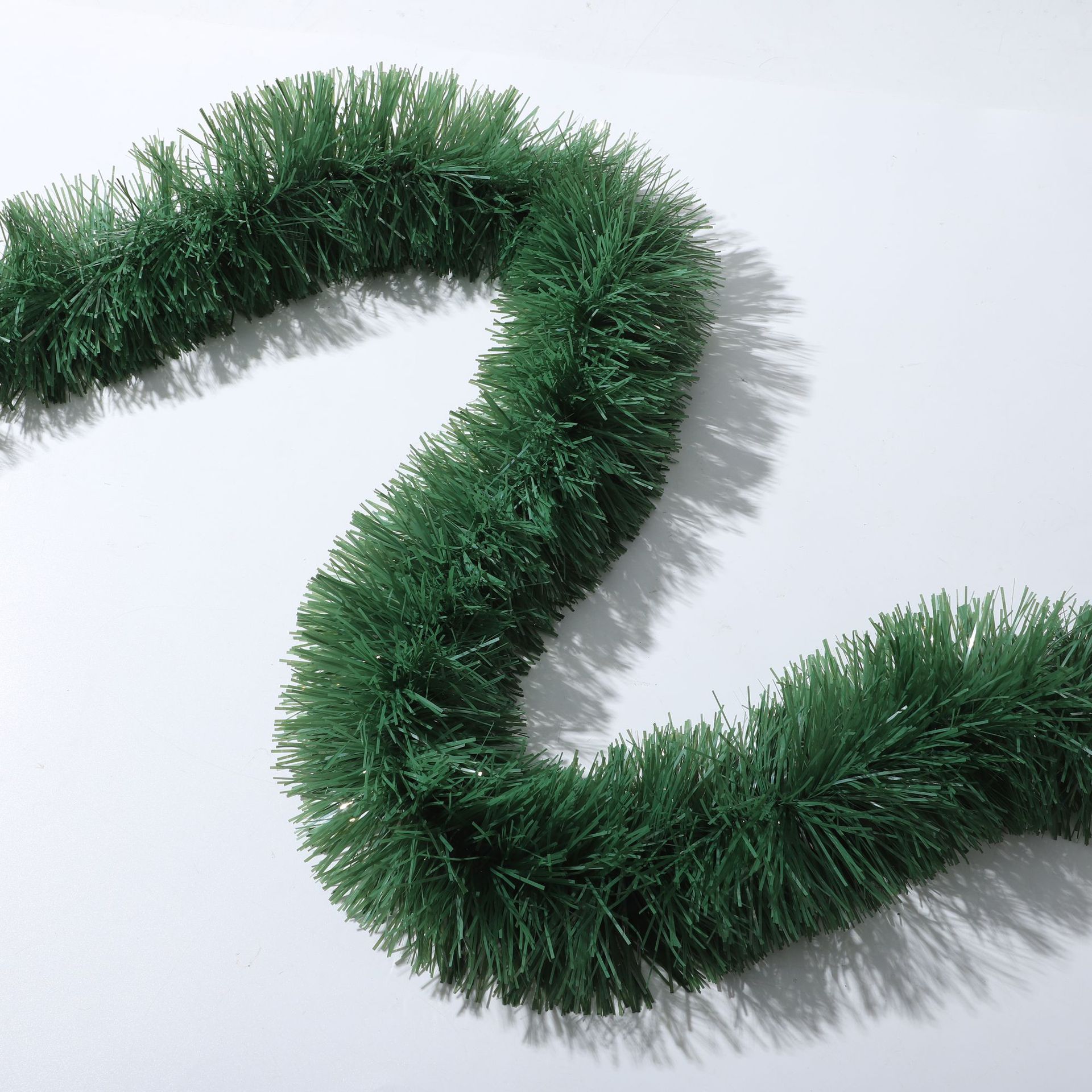 Christmas decorative ribbons, evening celebration decorations, festival arrangements, rubia grass ribbons, thickened and widened woolen strips details Picture