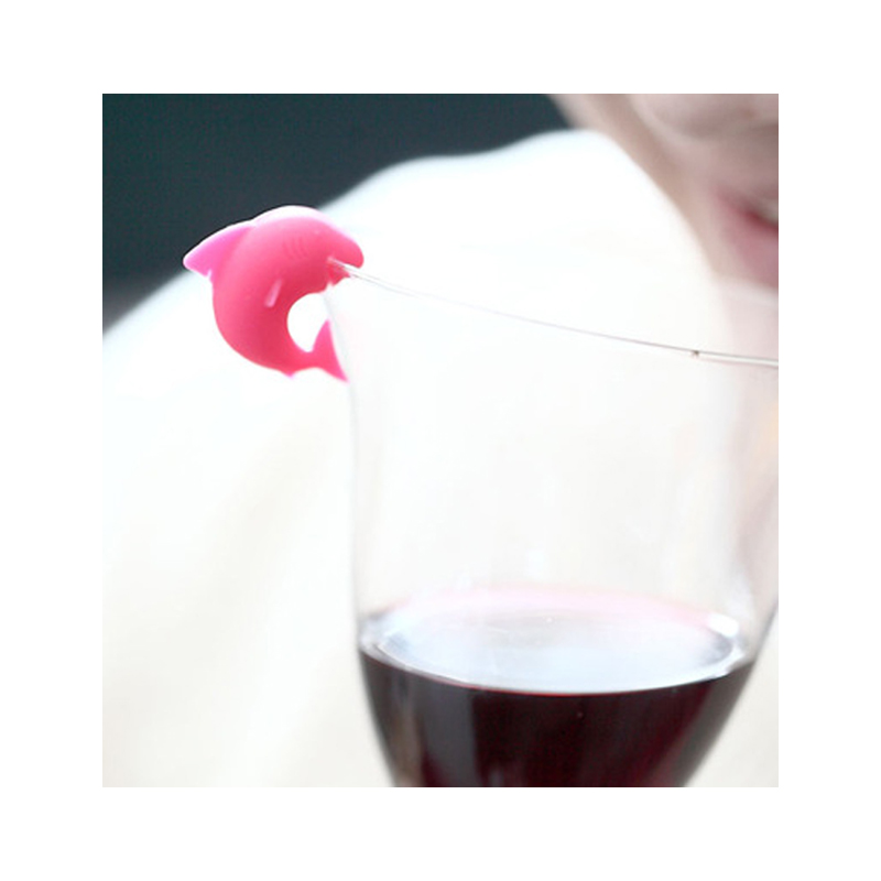 Creative shark-shaped marker silicone wine glass holder Party cup label Shark-shaped wine glass recognizer 6-piece set Specification image