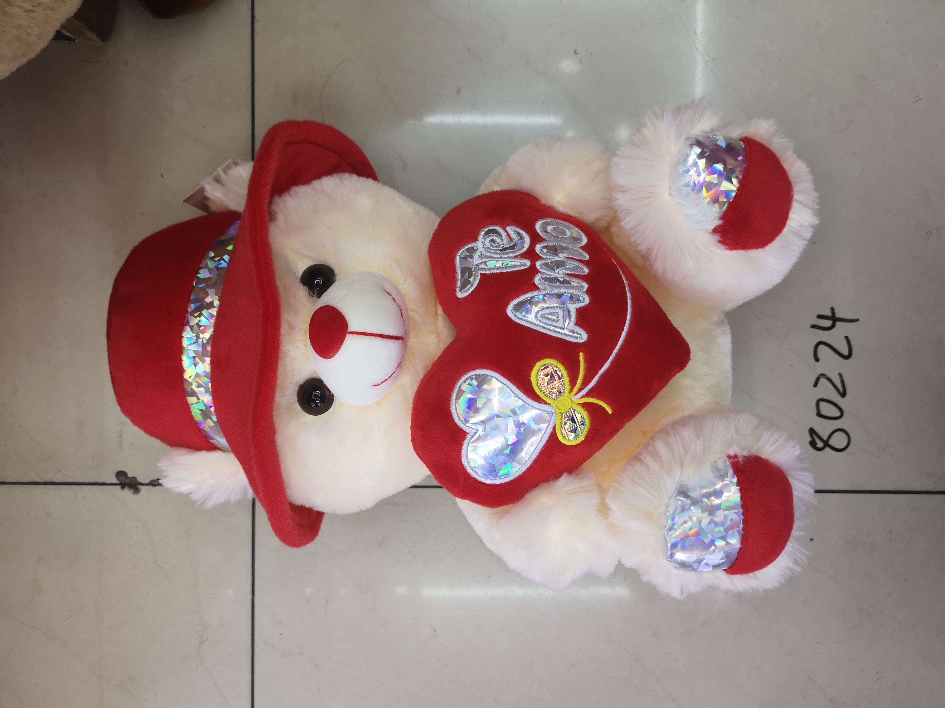 Yiwu Small Commodities City, 30-centimeter hat bears, heart-shaped bears can be mixed in color
